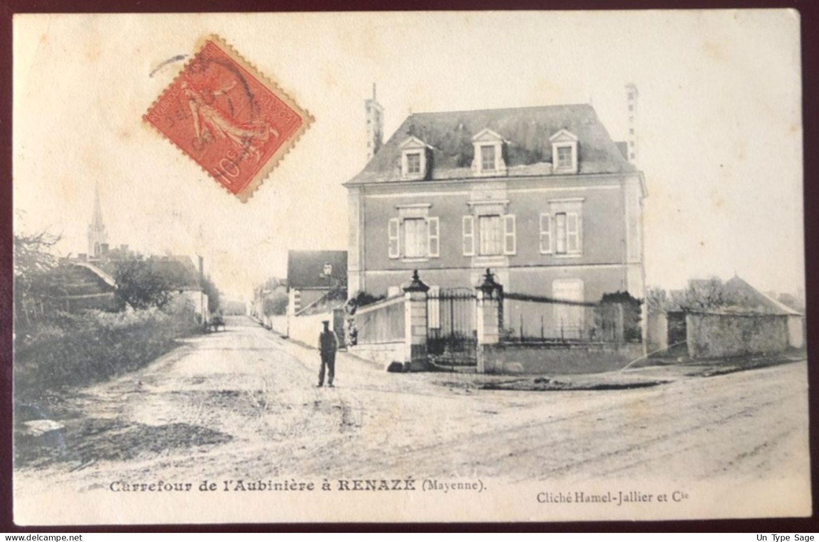 France, CPA - Carrefour De L'Aubinière à Renazé (Mayenne) - (B1508) - Autres & Non Classés