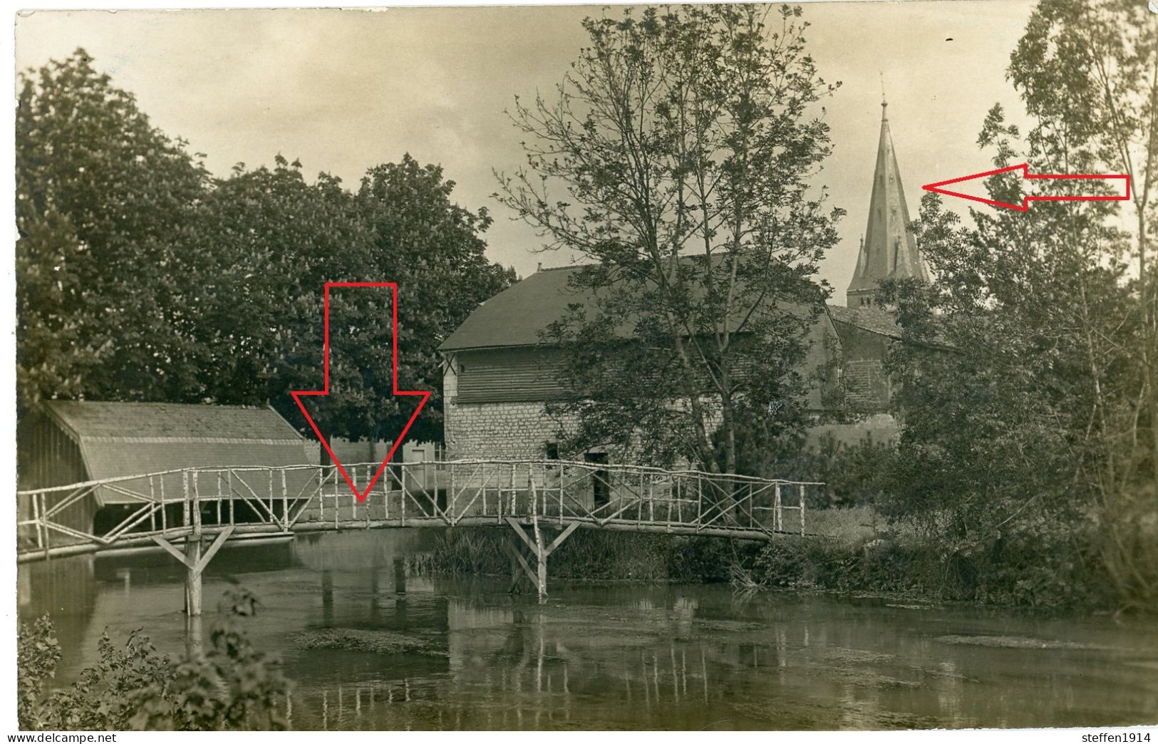 08 Ardennes  / Allemande Carte Photo / Arr.Sedan Ardennes Wasser Mühle ? Eglise Soldaten/  WWI 14-18 - Sonstige & Ohne Zuordnung