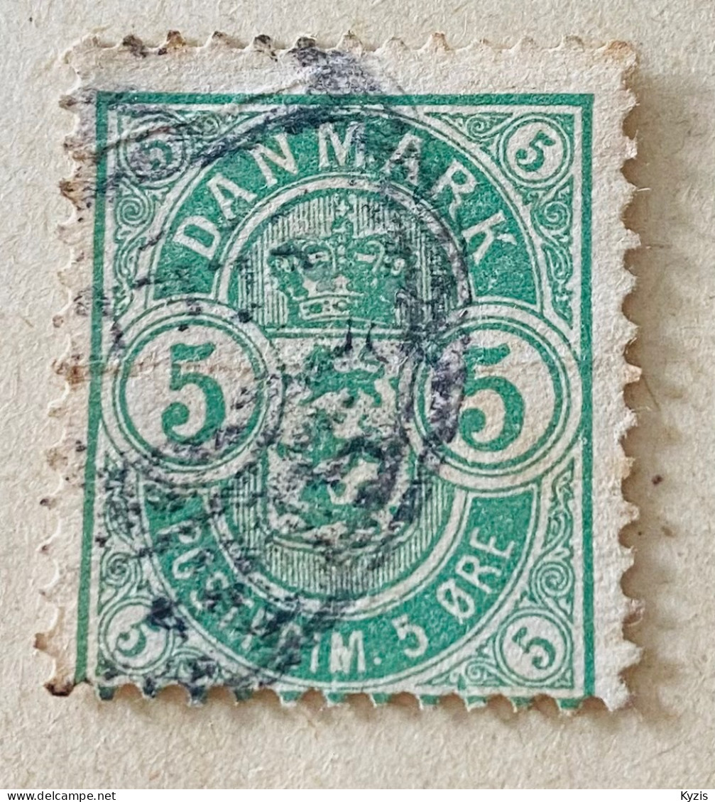DANEMARK - VARIÉTÉS - 1882. Armoiries. Petits Chiffres D'angle. 5 Øre Vert. - Gebraucht