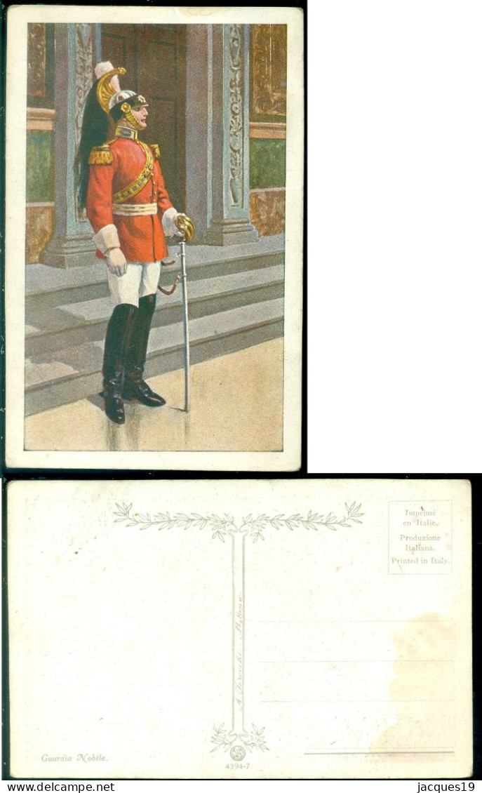 Oude Italiaanse en Vaticaanse uniformen 11 ansichtkaarten