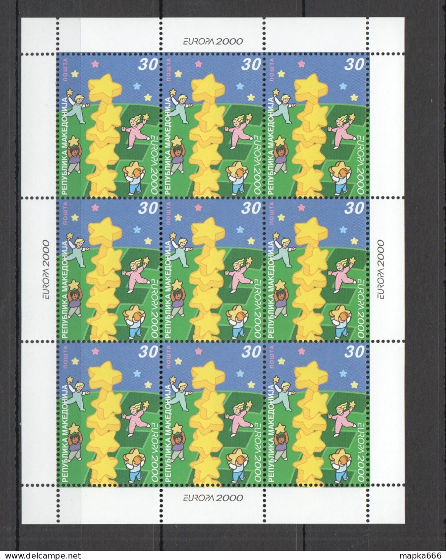 B1583 2000 Macedonia Europa Cept Young & Future Children Stars 1Sh Mnh - Other & Unclassified