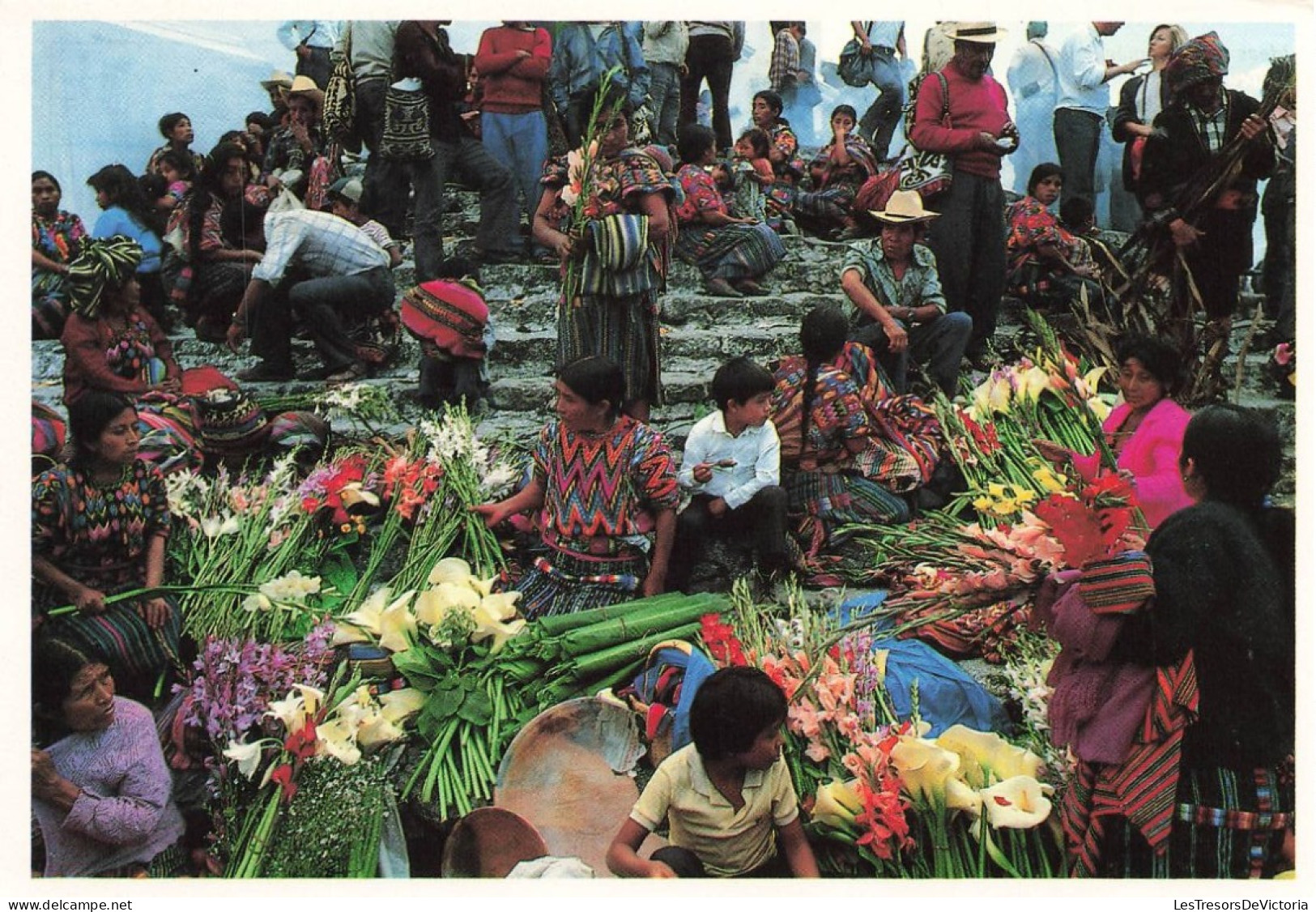 GUATEMALA - Ideas Hechas Imagenes SA - Mercado Chichicastenango - Guatemala - Animé - Carte Postale - Guatemala