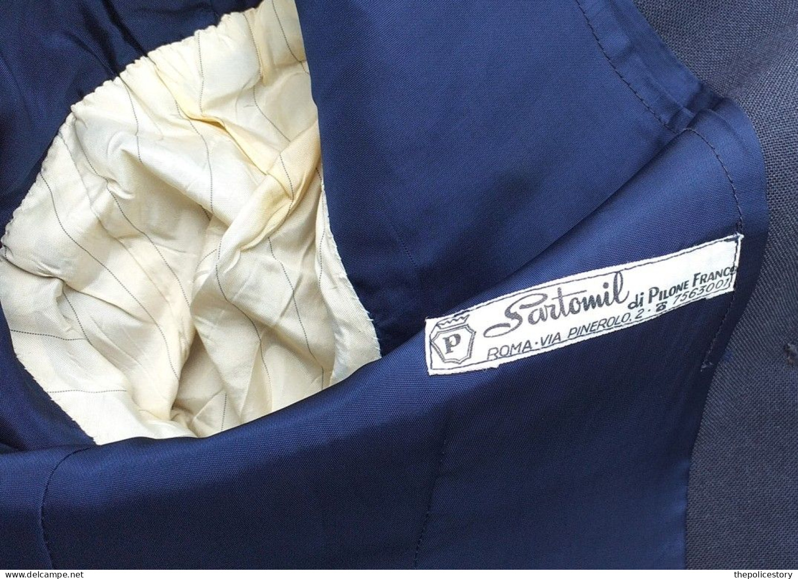 Giacca pantaloni camicia cravatta Ufficiale Aeronautica Militare anni '60
