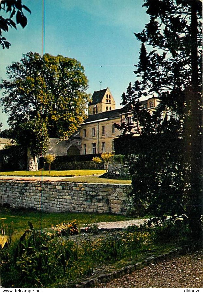 77 - Avon - Couvent Des Carmes - En Rentrant Du Jardin - CPM - Voir Scans Recto-Verso - Avon