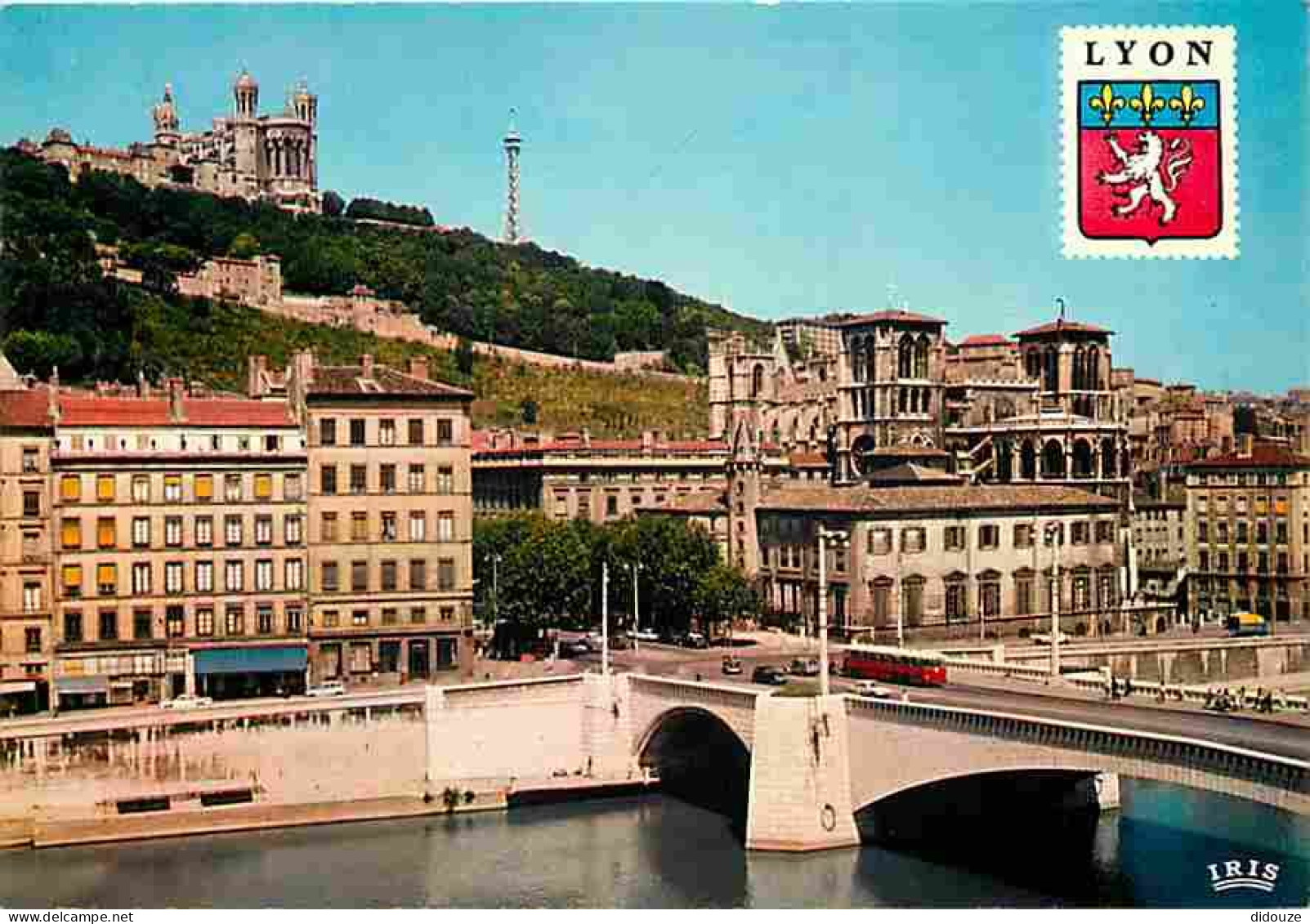 69 - Lyon - Pont Bonaparte - Colline De Fourvière - Automobiles - Bus - Blasons - Carte Neuve - CPM - Voir Scans Recto-V - Autres & Non Classés