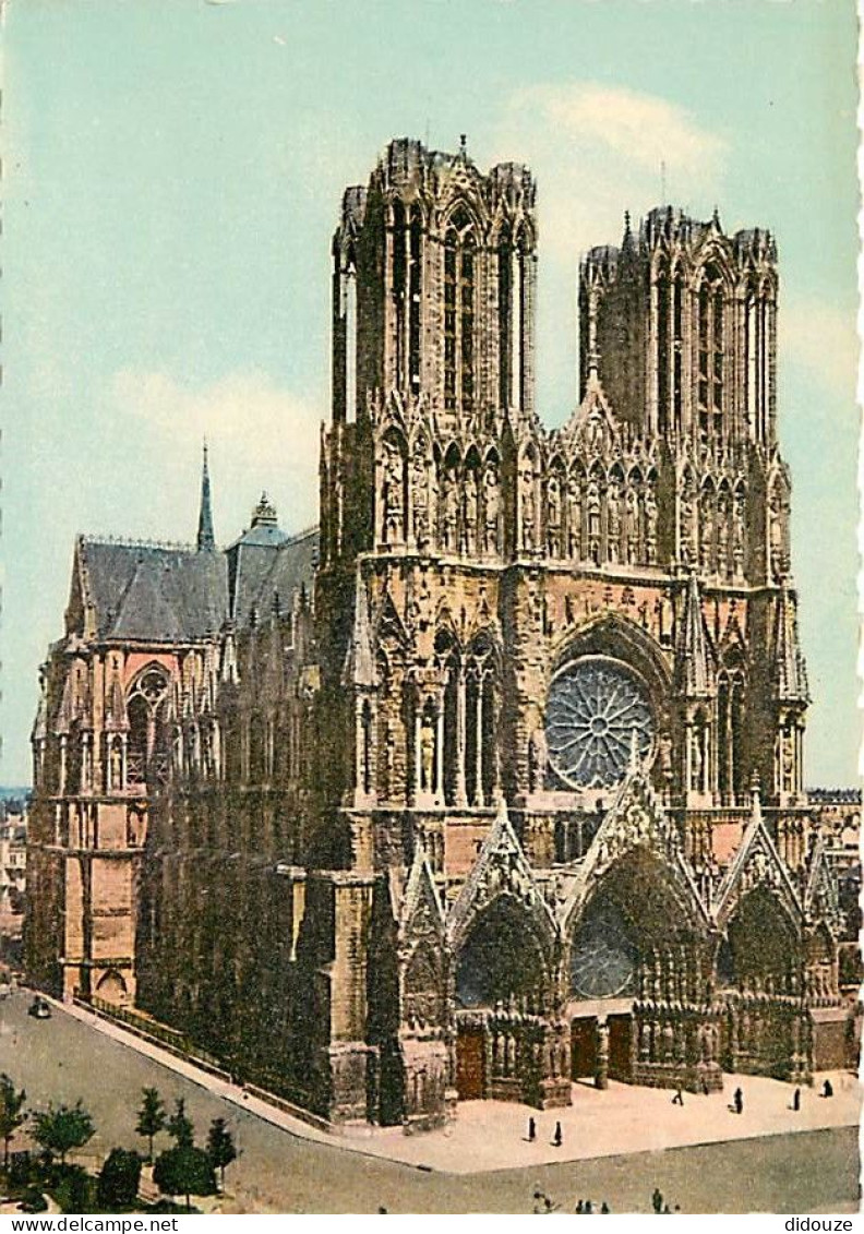 51 - Reims - Cathédrale Notre Dame - La Cathédrale Reconstruite - CPM - Carte Neuve - Voir Scans Recto-Verso - Reims