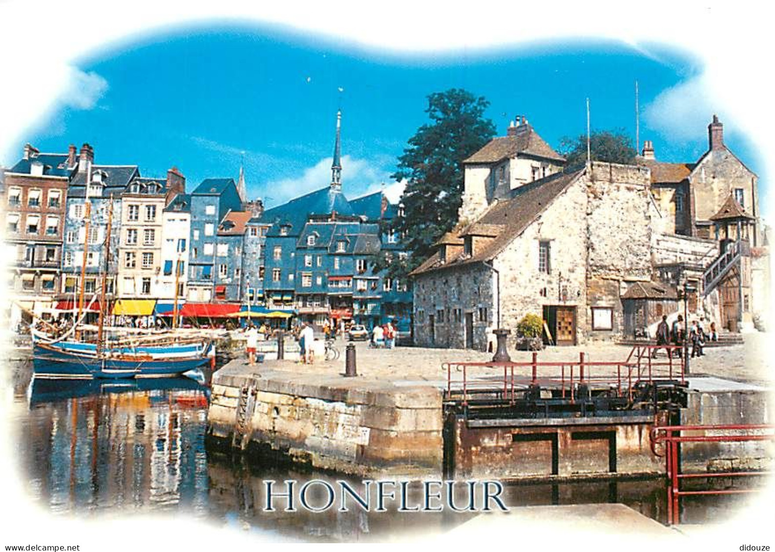 14 - Honfleur - Le Vieux Bassin, Les Façades Typiques Du Quai Sainte-Catherine Et La Lieutenance - Carte Neuve - CPM - V - Honfleur