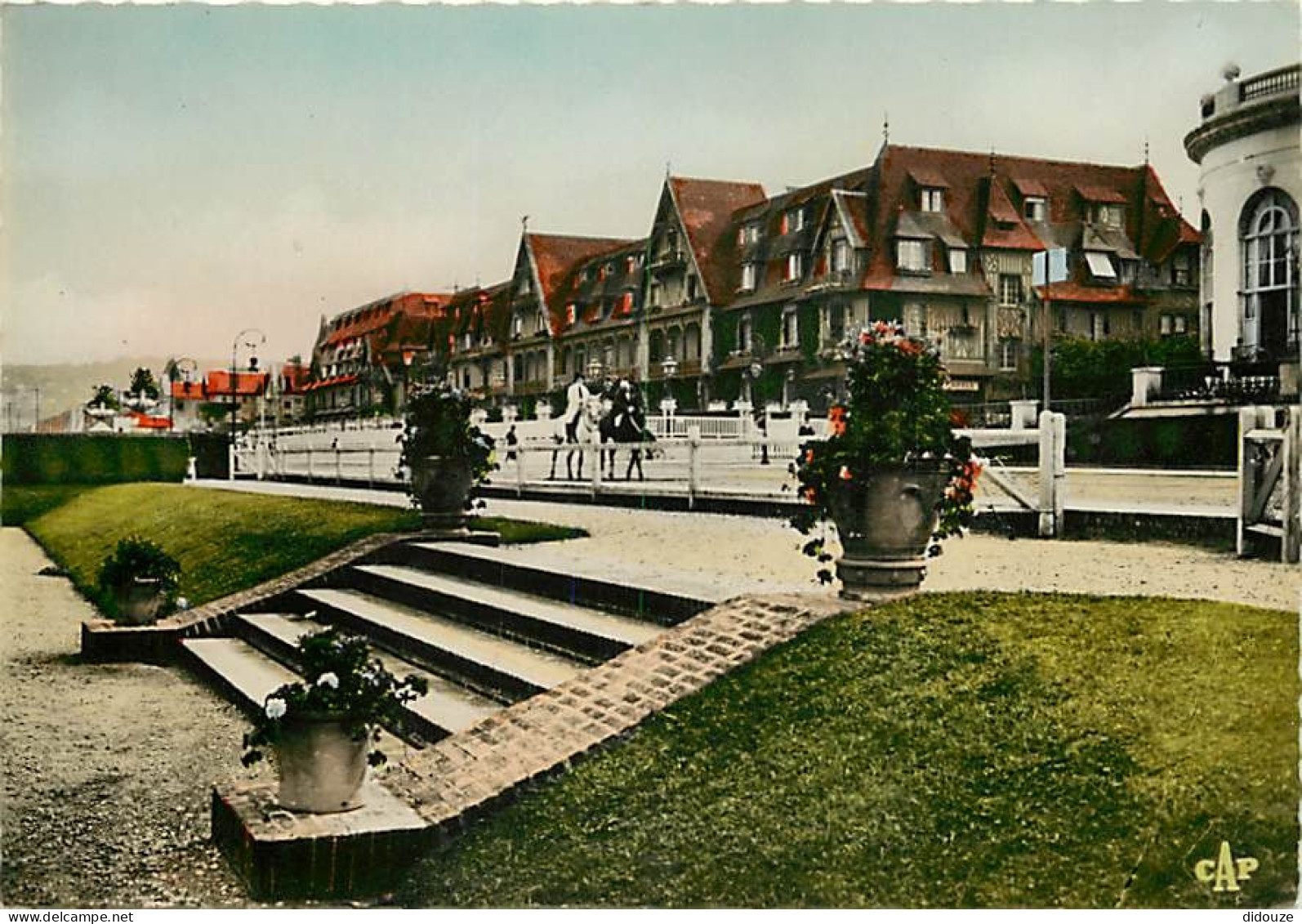 14 - Deauville - Le Normandy Hotel El Le Boulevard Corniché - Carte Neuve - CPM - Voir Scans Recto-Verso - Deauville