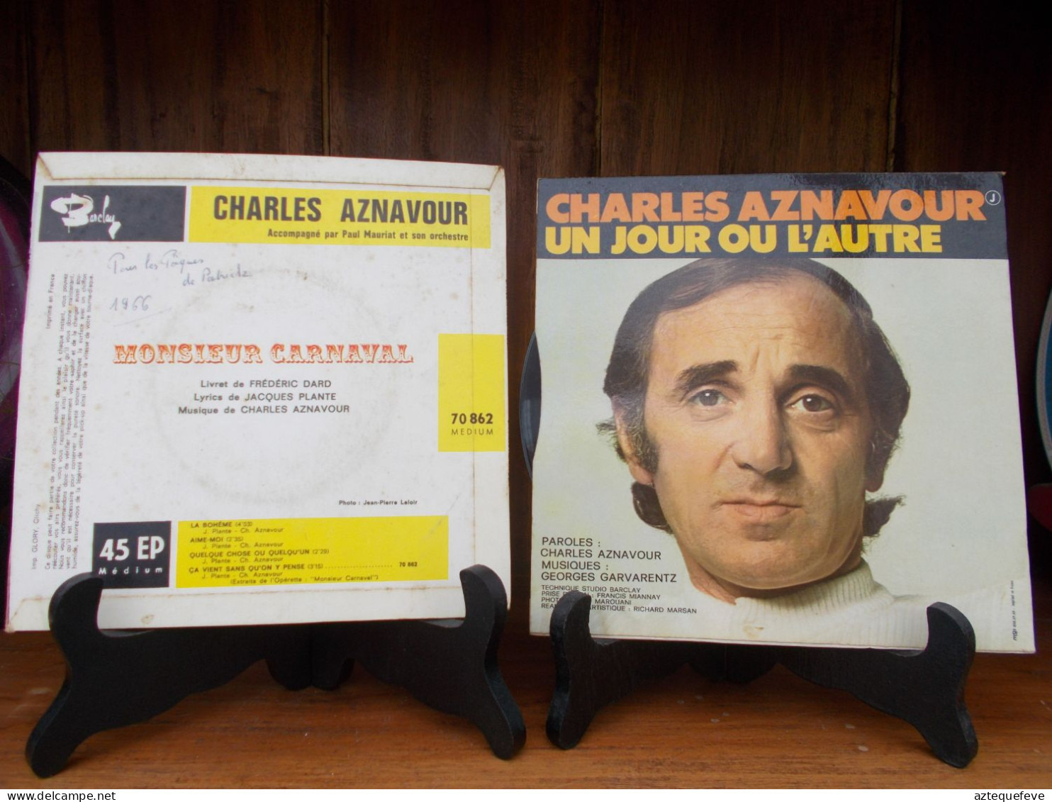 2 VINYL CHARLES AZNAVOUR 45T EP - Special Formats