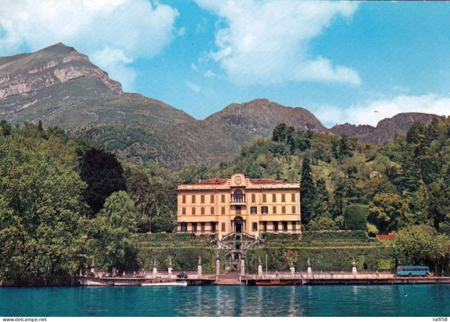 1 AK Italien / Italy * Die Villa Carlotta Aus Dem 18. Jh. In Tremezzo Am Comer See * - Andere & Zonder Classificatie