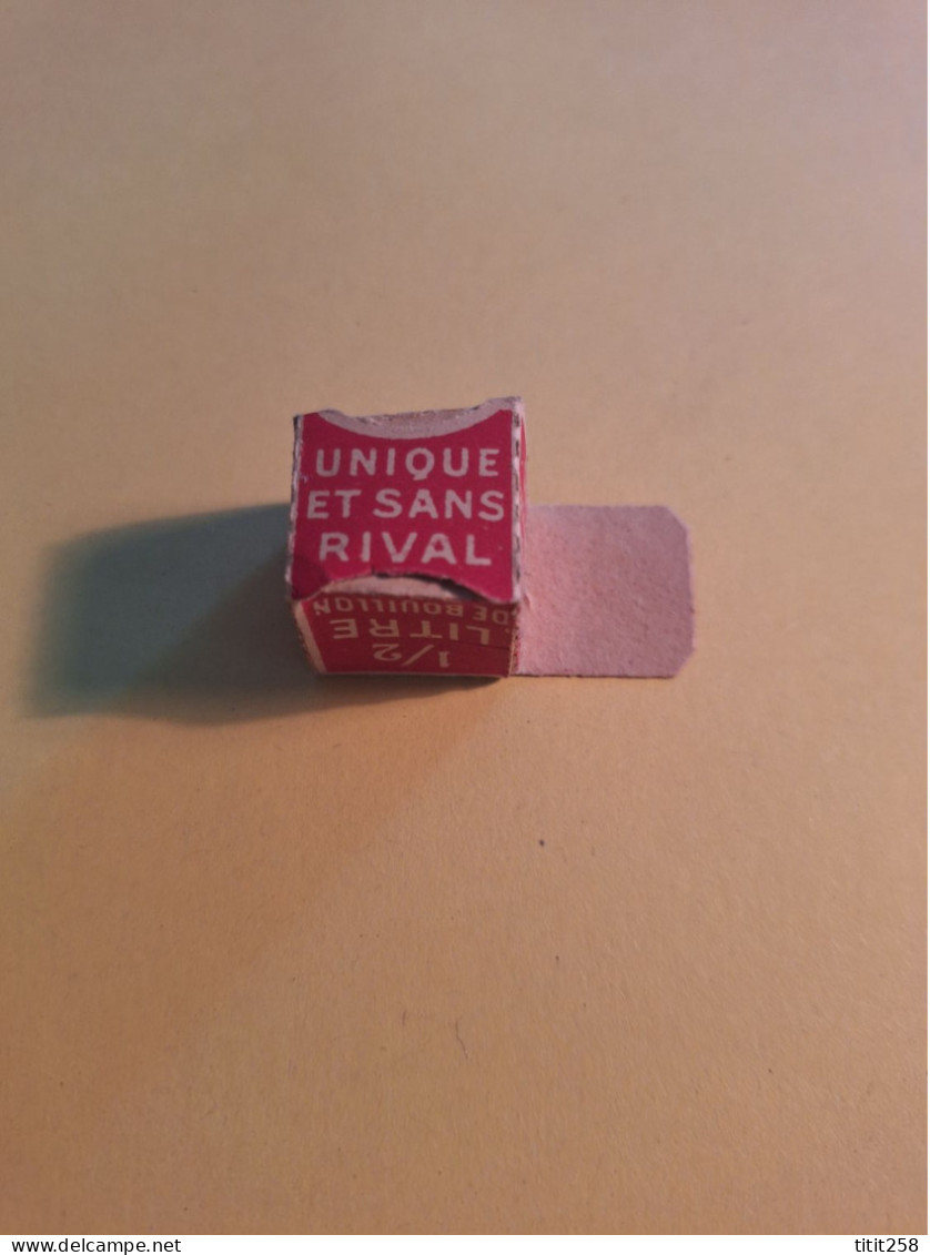 Ancienne Petite Boîte Carton Dose 1/2 L De BOUILLON KUB - Boîtes