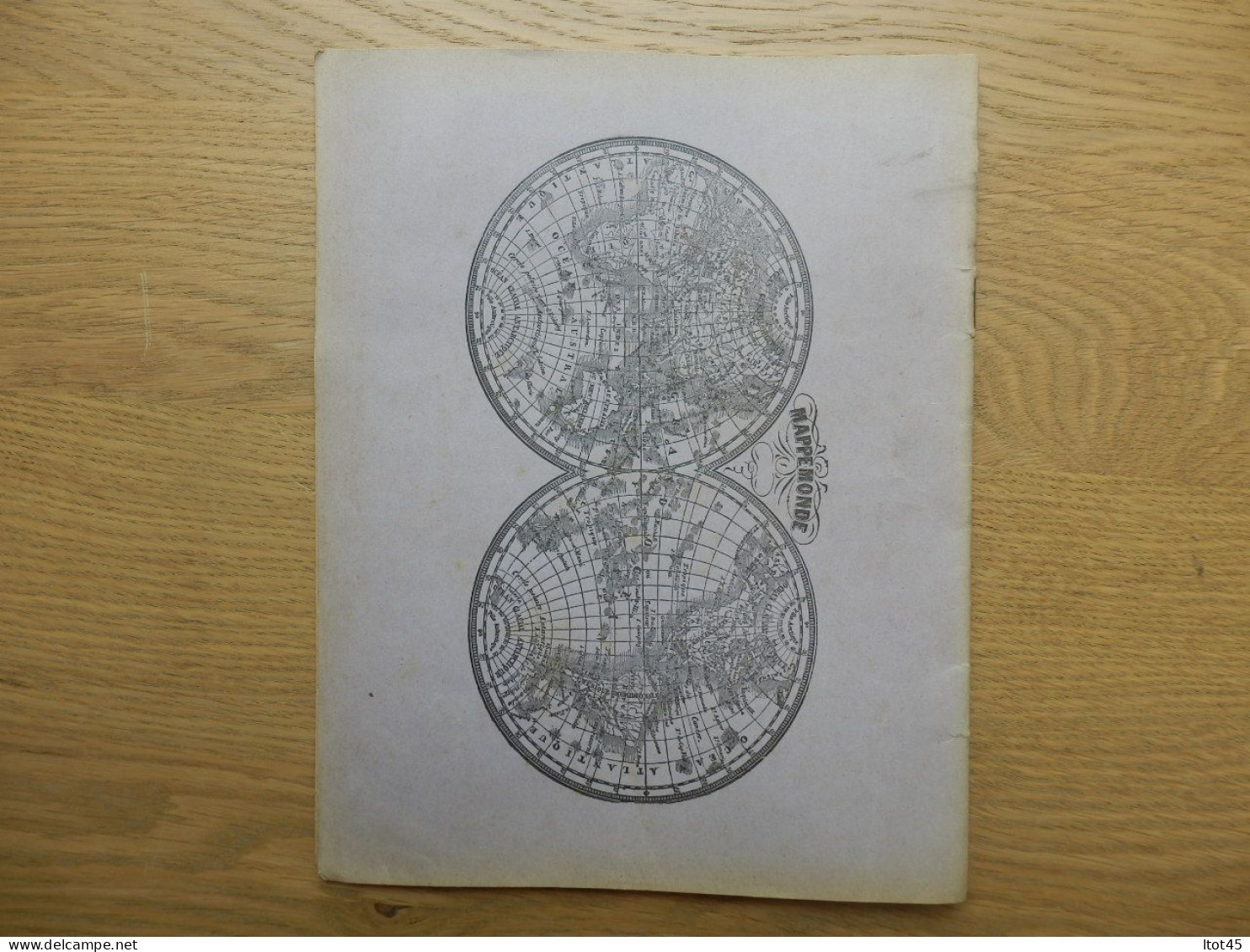 PROTEGE-CAHIER  ET CAHIER VILLAGE ROUGEMONT 1891 MAPPEMONDE - Copertine Di Libri