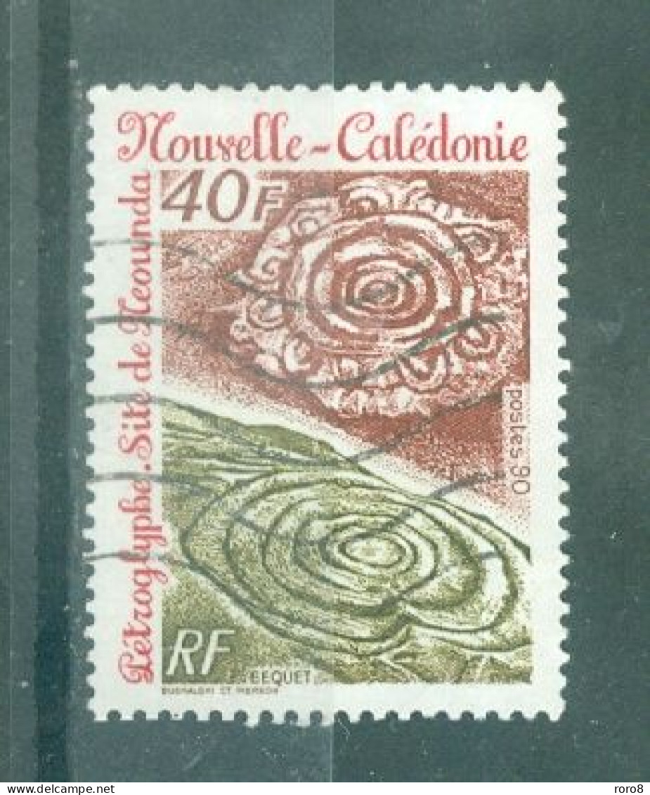 NOUVELLE-CALEDONIE - N°597 Oblitéré - Pétroglyphes, Néo-calédoniens. - Used Stamps