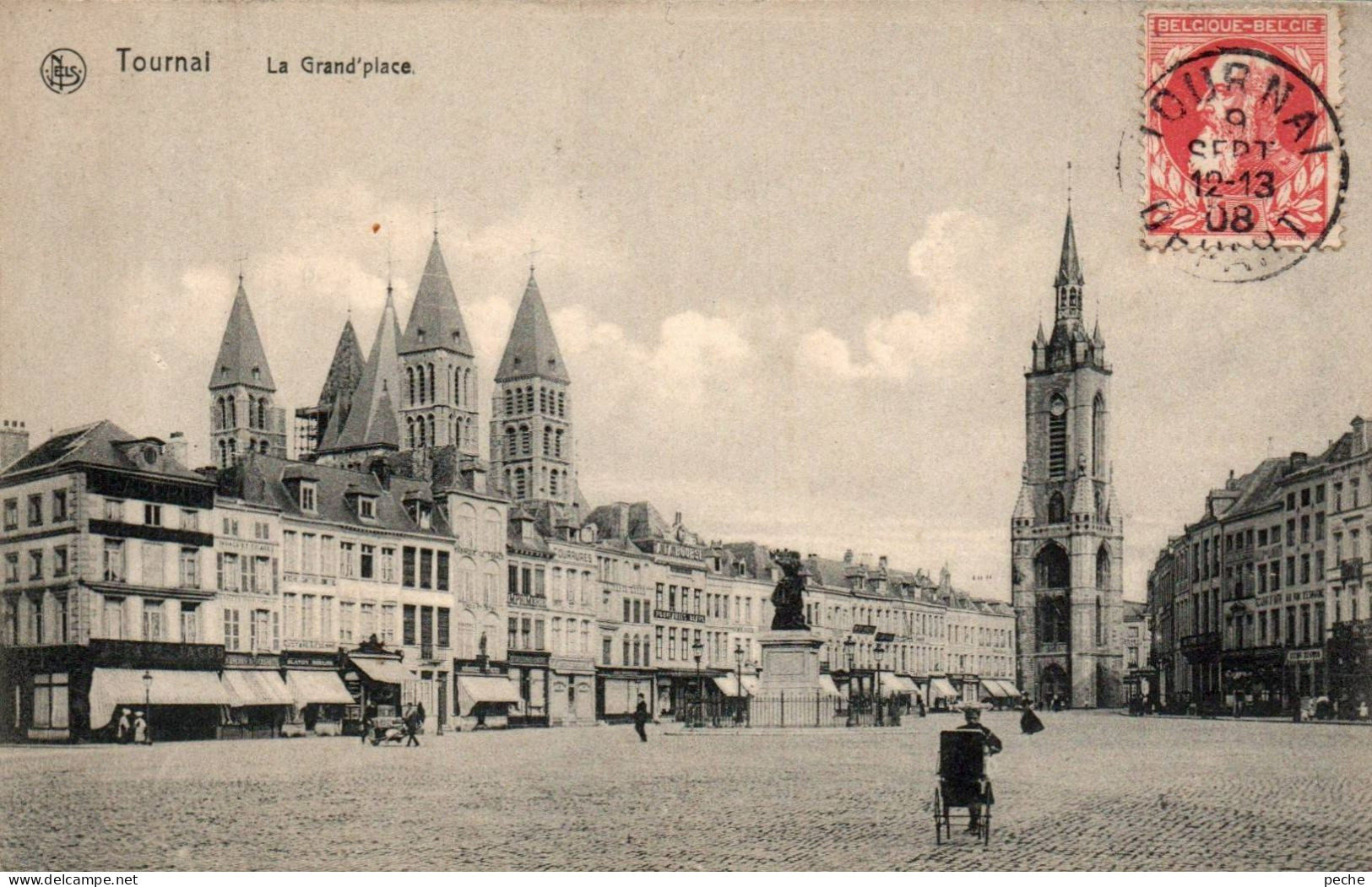 N°2329 W -cpa Tournai -la Grand Place- - Tournai