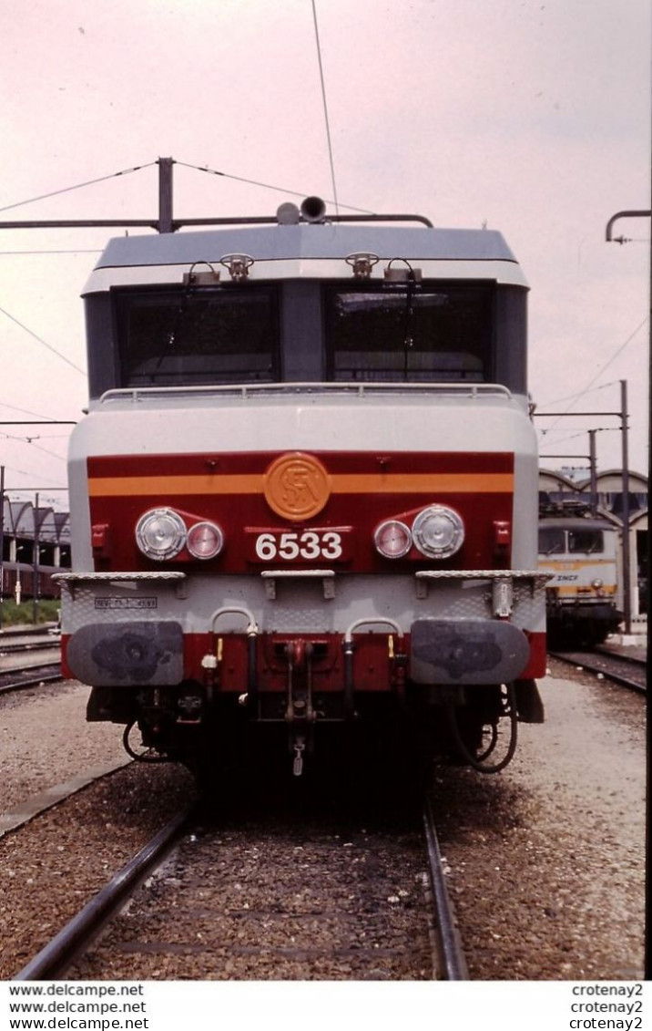 Photo Diapo Diapositive Slide TRAIN Wagon Loco Locomotive Electrique SNCF 6533 De Face Le 24/05/1993 VOIR ZOOM - Dias