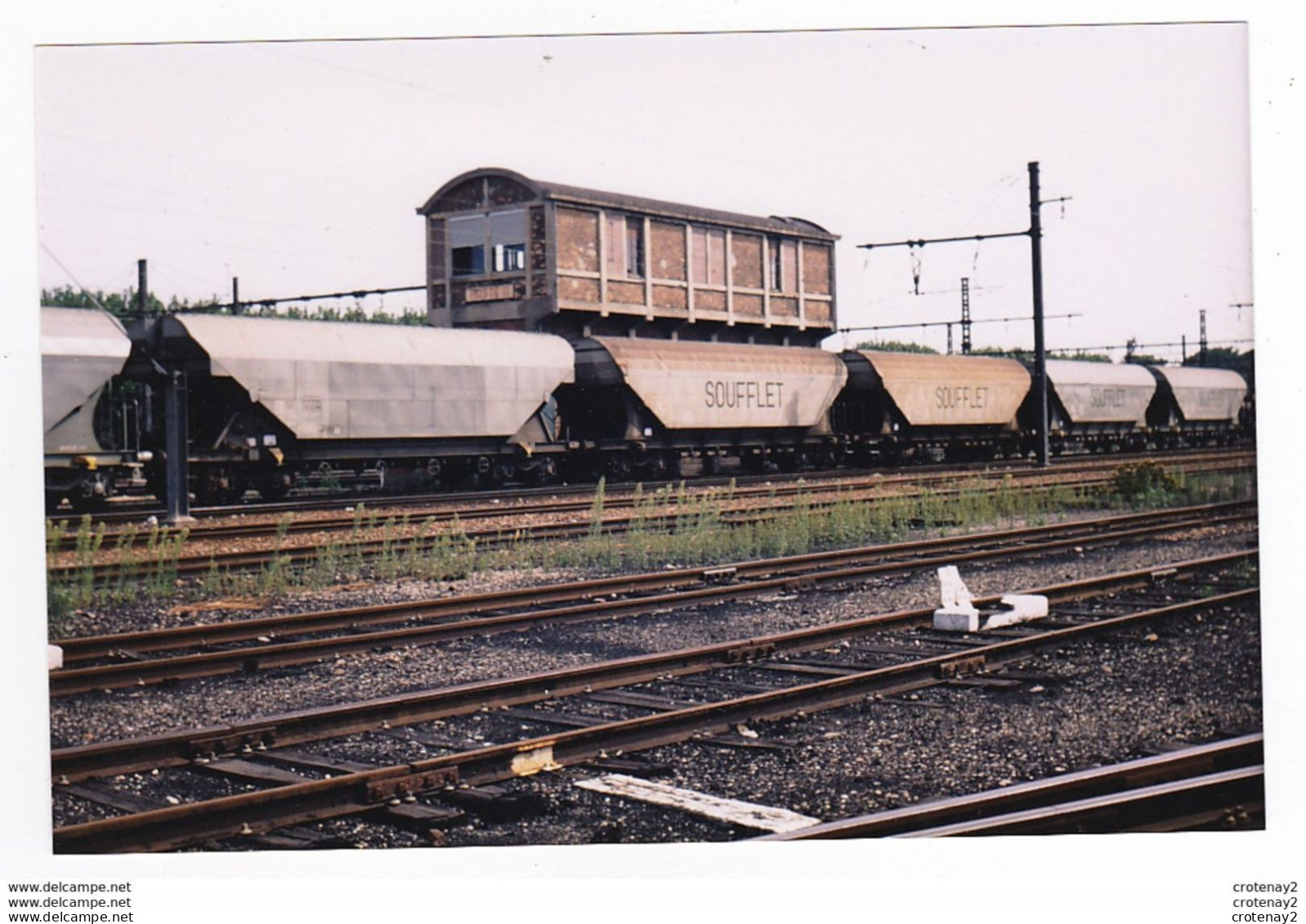 PHOTO Originale TRAINS Wagon Citerne Céréales Rame SOUFFLET Devant Poste D'Aiguillages PII LAROCHE MIGENNES ? Non Datée - Trains