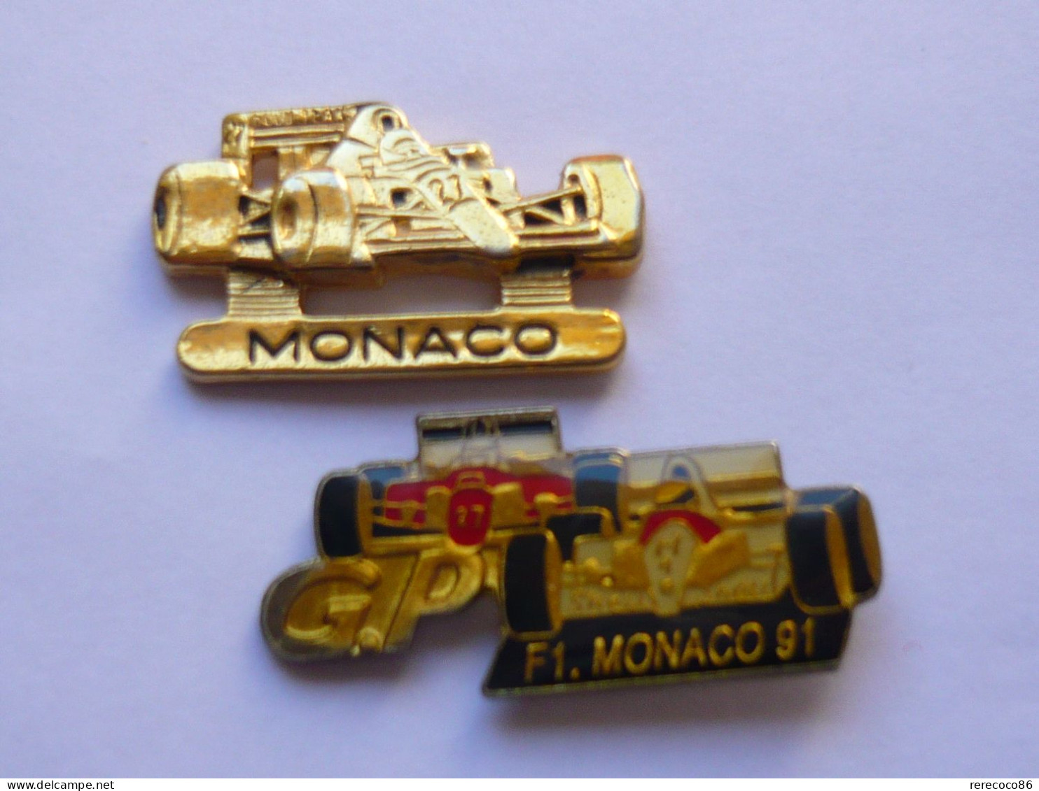 2 Pin S FORMULE 1 MONACO Different - F1