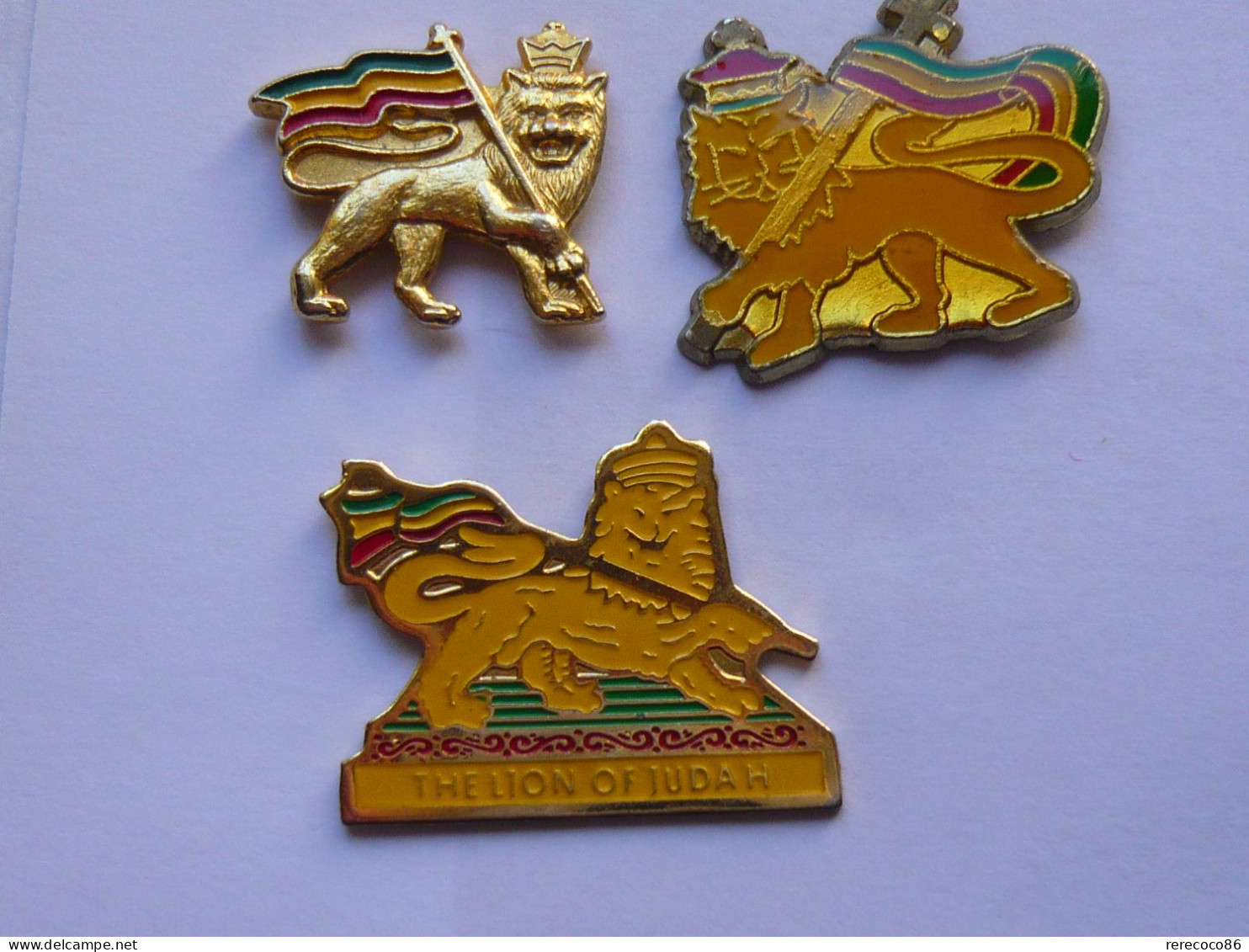 3 Pin S THE LION OF TUDAH ADDIS ABEBA CAPITALE ETHIOPIE Different - Cities