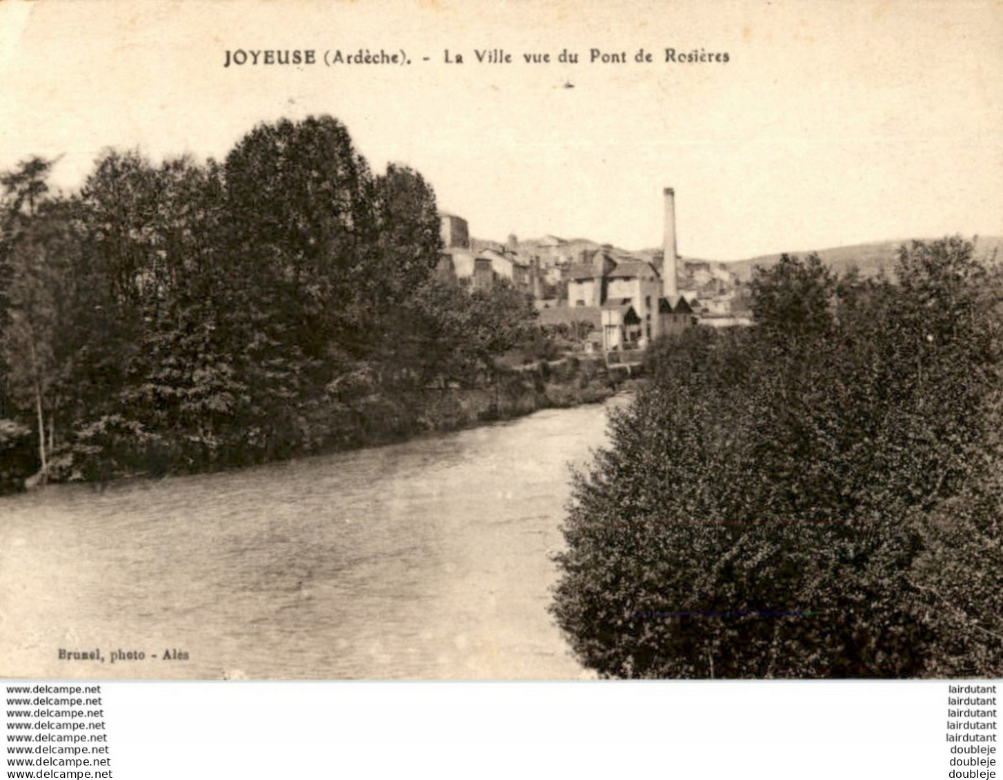 D07  JOYEUSE  La Ville Vue Du Pont De Rosières   ..... - Joyeuse