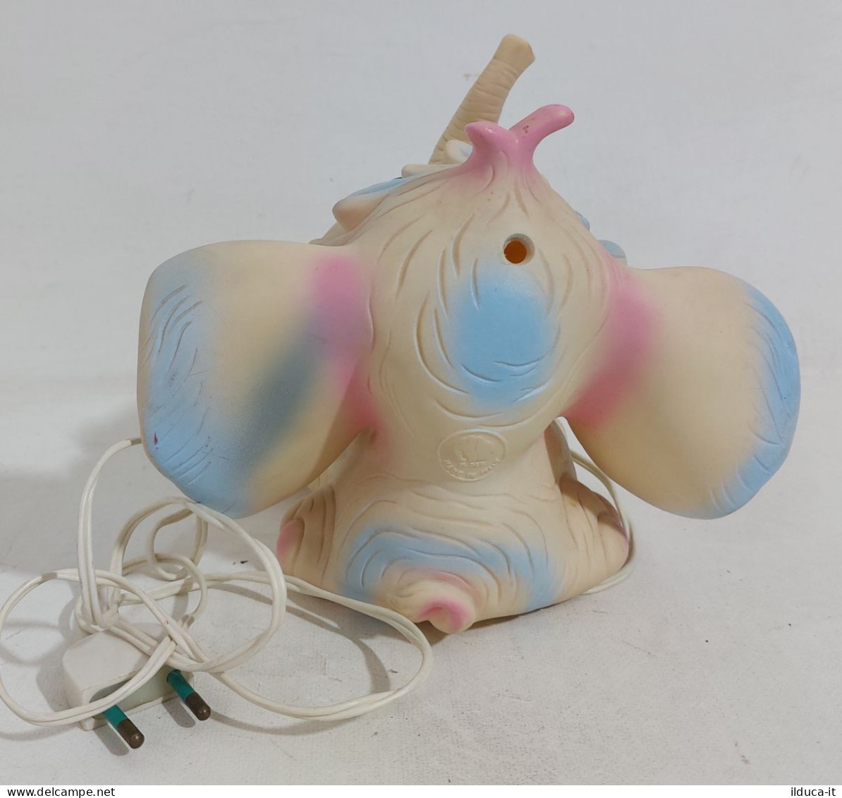 70127 Ledra Plastic Walt Disney - Lampada Elefante - H. 15 Cm - Muñecas