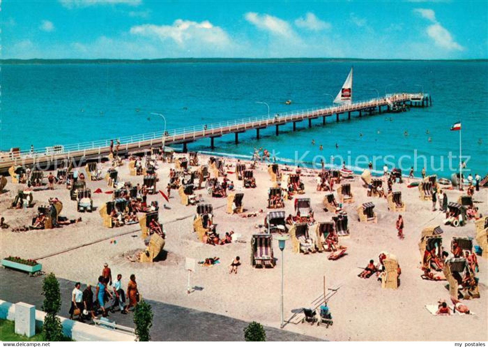 73216580 Niendorf Ostseebad Seebruecke Strand Niendorf Ostseebad - Timmendorfer Strand