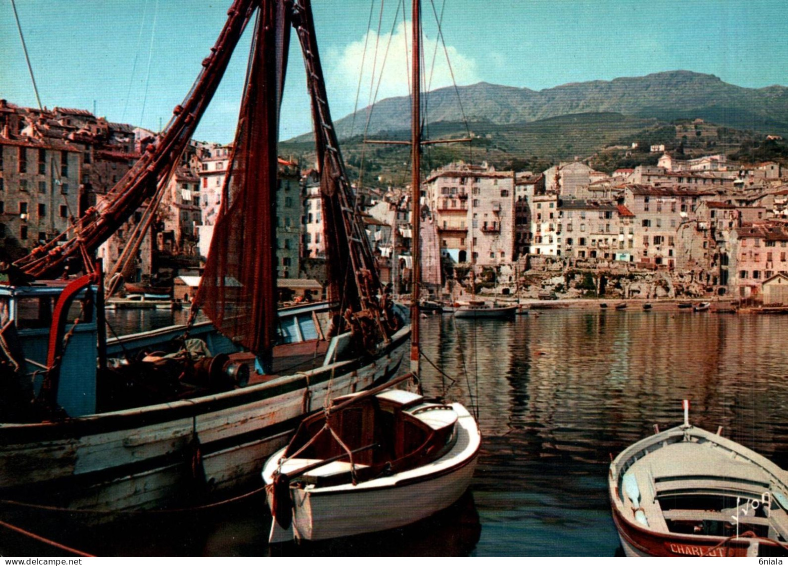 19583  BASTIA Le Vieux Port Et Ses Pittoresques Maisons De Pécheurs       (2 Scans ) 20 Corse - Bastia