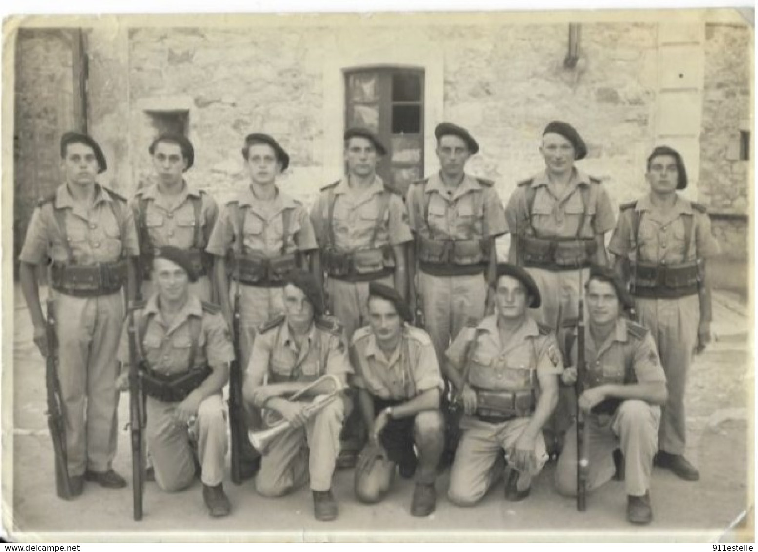 Les  CHASSEURS ALPIN ,?  12 CHASSEURS EN ARMES ( MITRAILLETTE STEN ) - War 1939-45