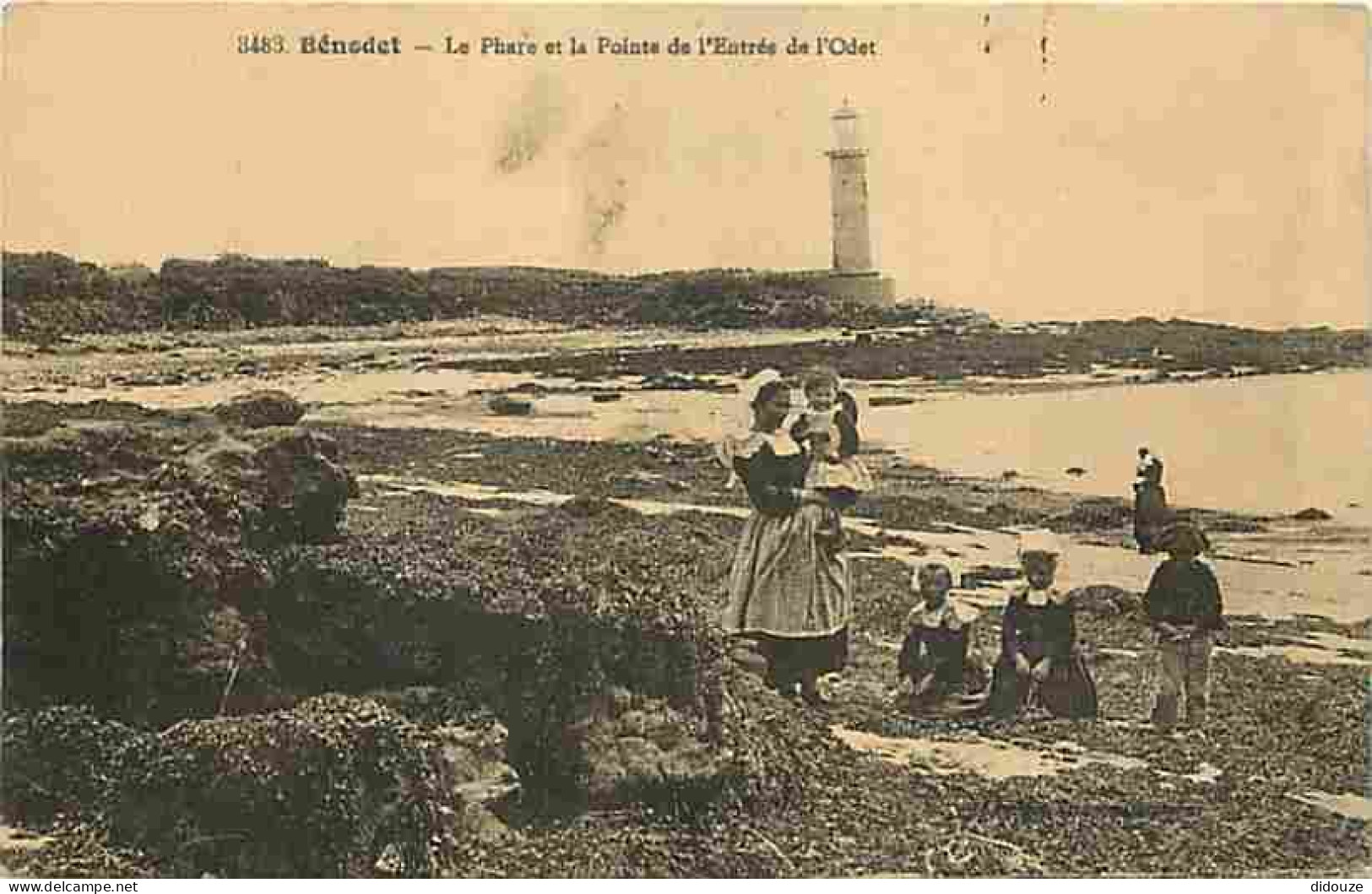 29 - Bénodet - Le Phare Et La Pointe De L'Entrée De L'Odet - Animée - CPA - Voir Scans Recto-Verso - Bénodet