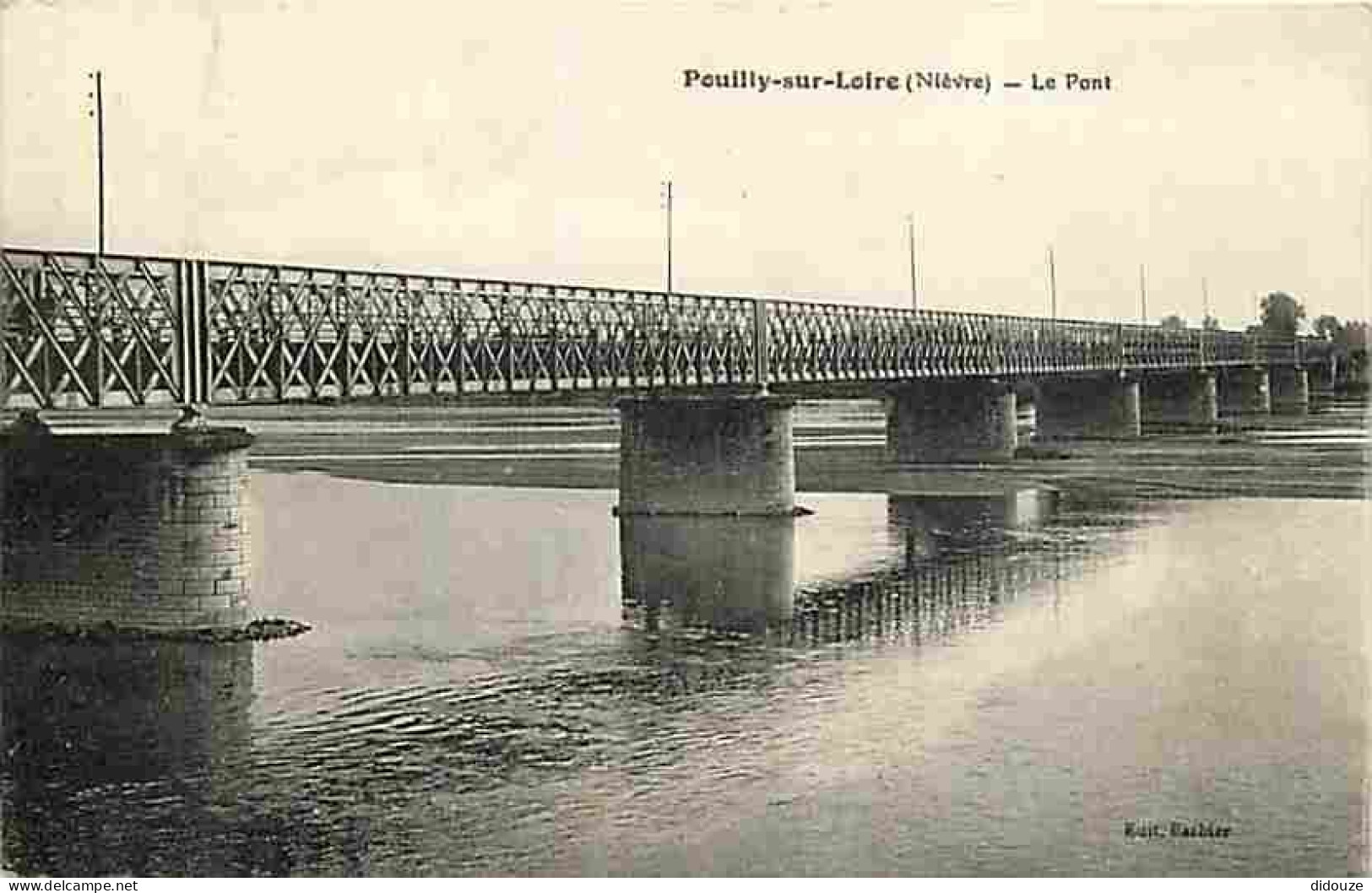 58 - Pouilly Sur Loire - Le Pont - CPA - Voir Scans Recto-Verso - Pouilly Sur Loire
