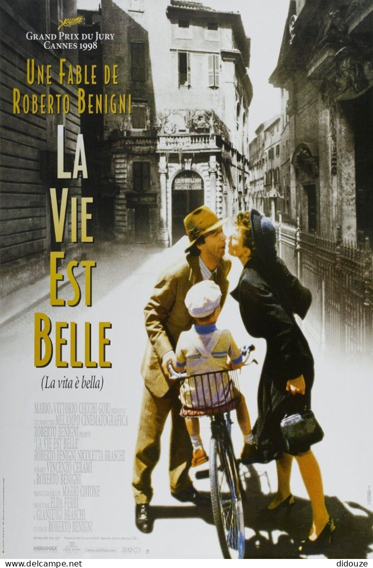 Cinema - La Vie Est Belle - Roberto Benigni - Affiche De Film - CPM - Carte Neuve - Voir Scans Recto-Verso - Affiches Sur Carte