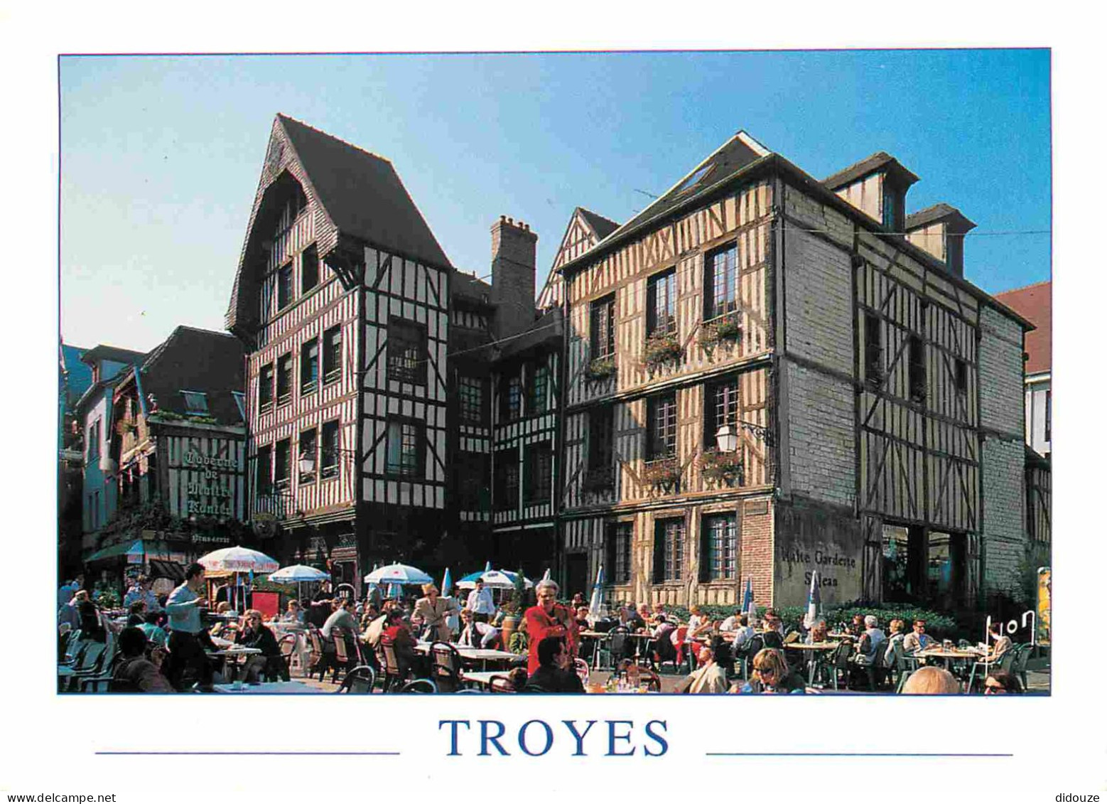 10 - Troyes - Place Alexandre Israël - Vieilles Maisons Champenoises à Pans De Bois - CPM - Voir Scans Recto-Verso - Troyes