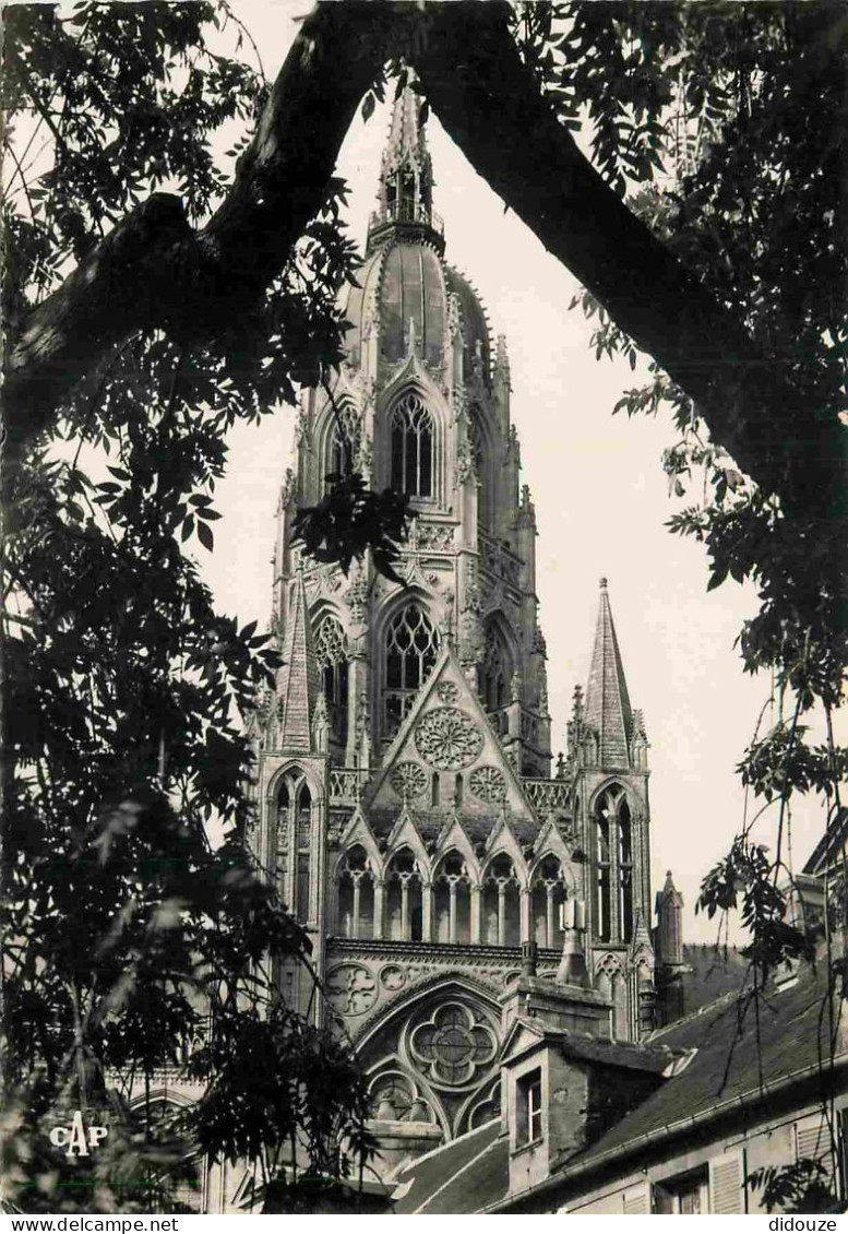 14 - Bayeux - La Cathédrale - Tour Du Transept à Travers Les Arbres - Mention Photographie Véritable - Carte Dentelée -  - Bayeux