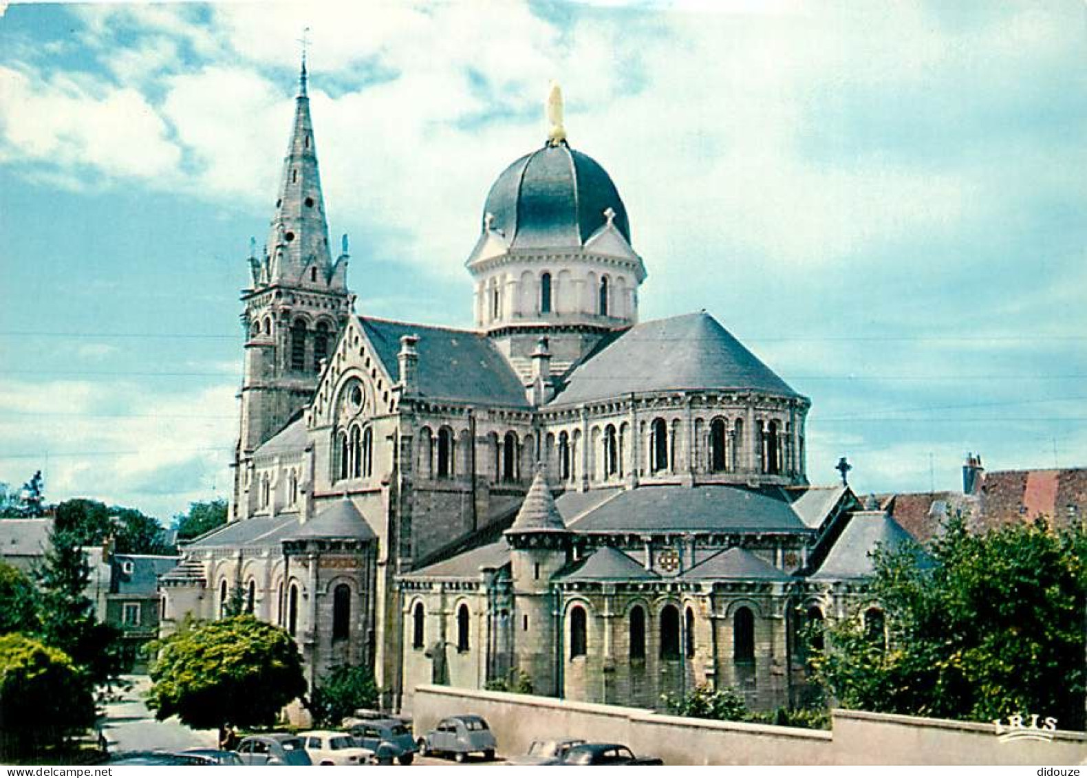 36 - Chateauroux - Eglise Notre Dame - Automobiles - Carte Neuve - CPM - Voir Scans Recto-Verso - Chateauroux