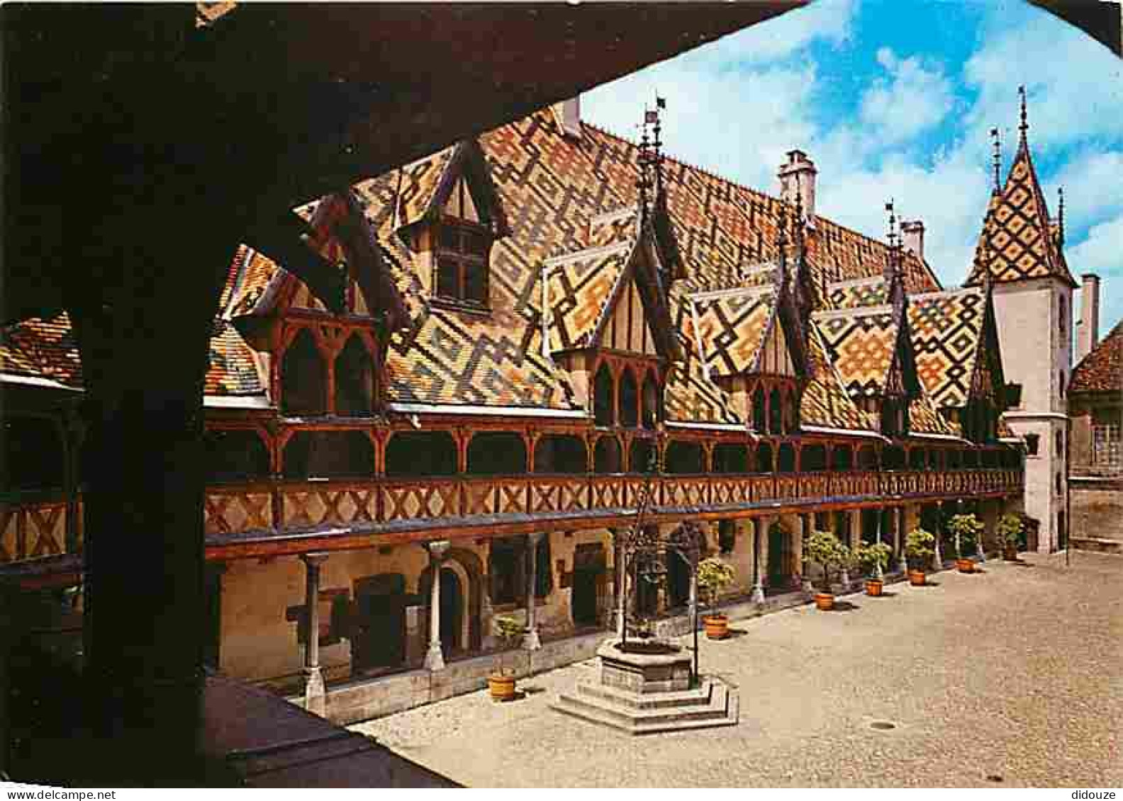 21 - Beaune - L'Hotel Dieu - La Cour D'honneur Et Le Batiment Principal - Carte Neuve - CPM - Voir Scans Recto-Verso - Beaune