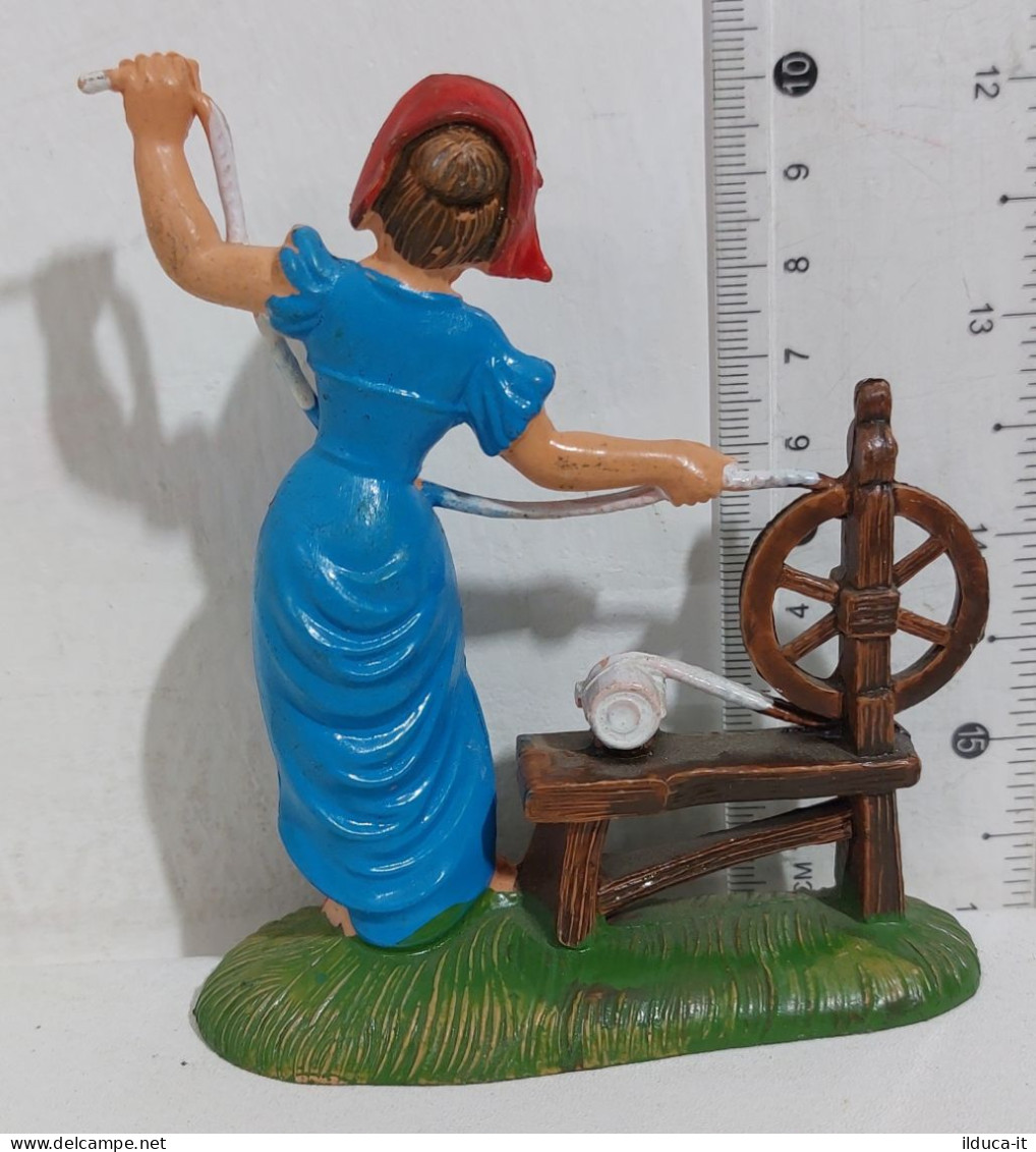 66098 Pastorello Presepe - Statuina In Plastica - Tessitrice - Christmas Cribs