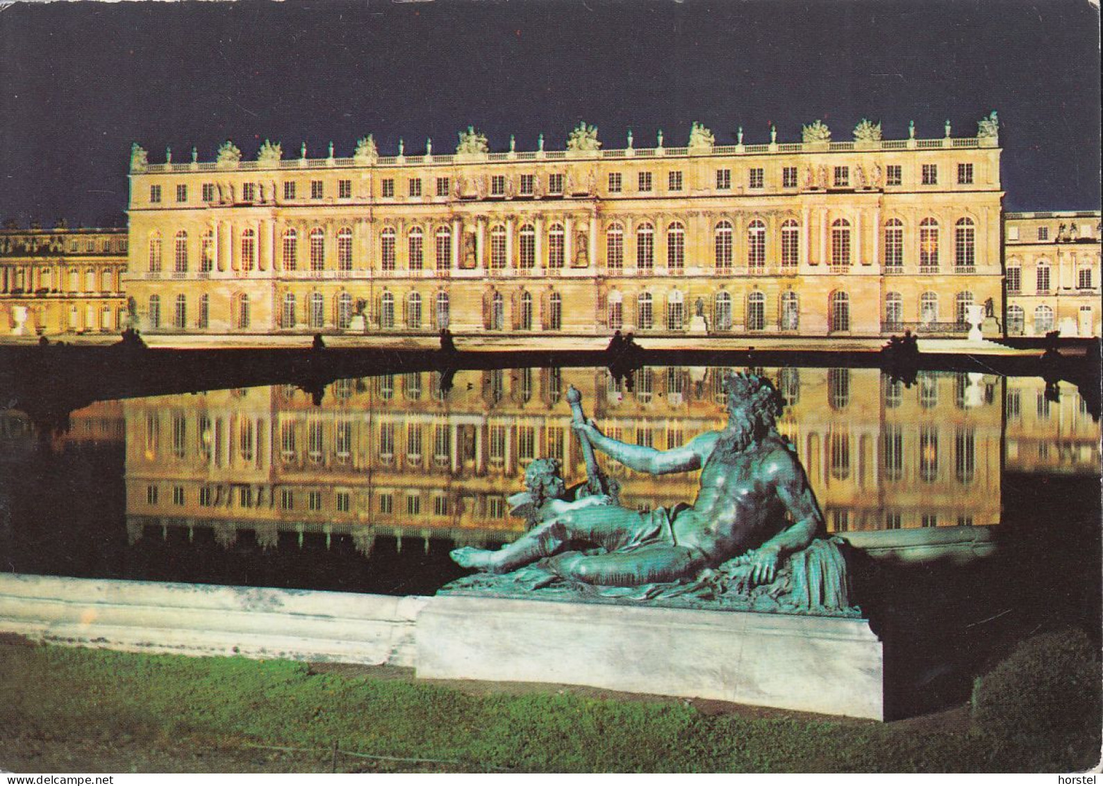 France - Versailles - The Palace And The Water Parterre By Night - Fountain - Brunnen - Schloß - Castle - Musea