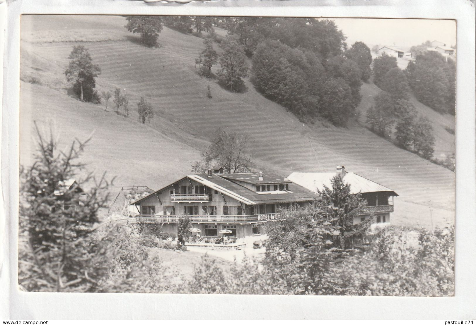 Carte Photo. 14 X 9  -  Les  GETS  -  Chalet-Hôtel  " La Chaumière " - Les Gets