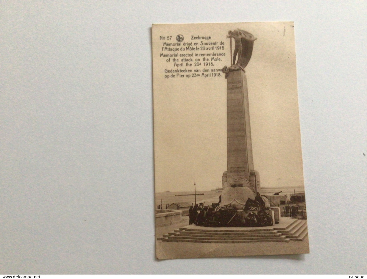 Carte Postale Ancienne (1934) Zeebrugge Mémorial érigé En Souvenir De L’Attaque Du Môle Le 23 Avril 1918 - Zeebrugge
