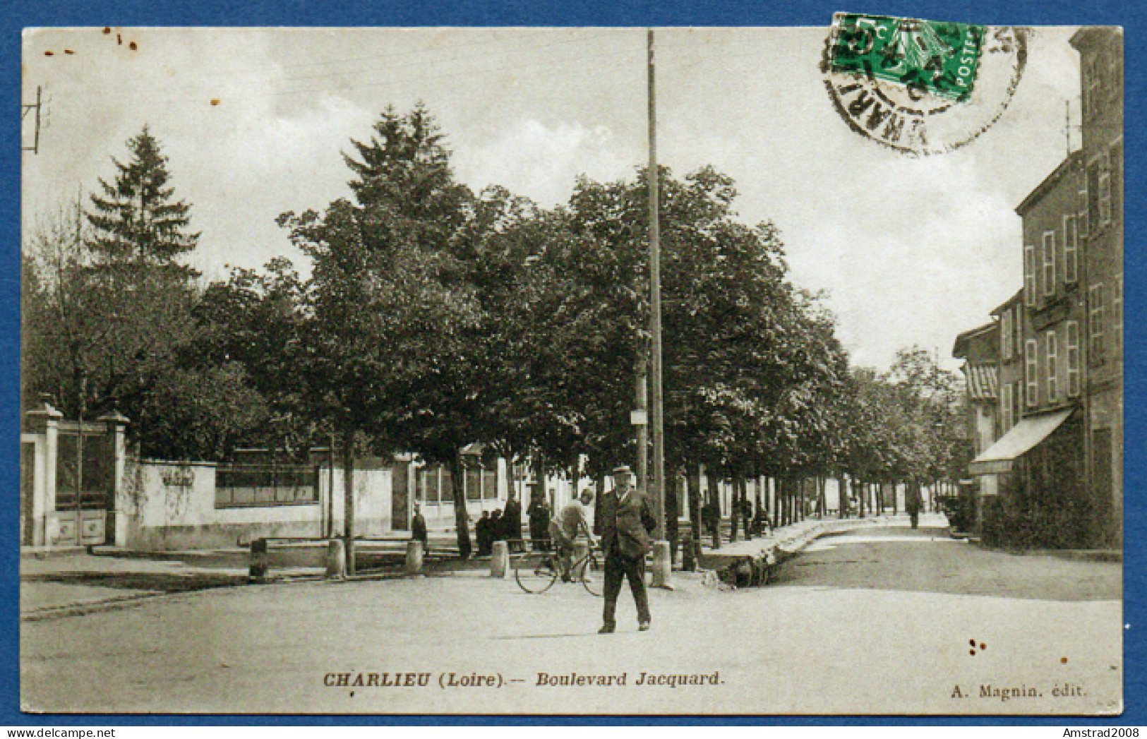 CHARLIEU - LOIRE -  BOULEVARD JACQUARD - FRANCE - Charlieu