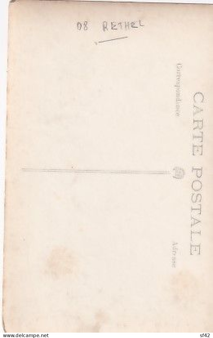 RETHEL                CARTE PHOTO      AU BON DIABLE - Rethel