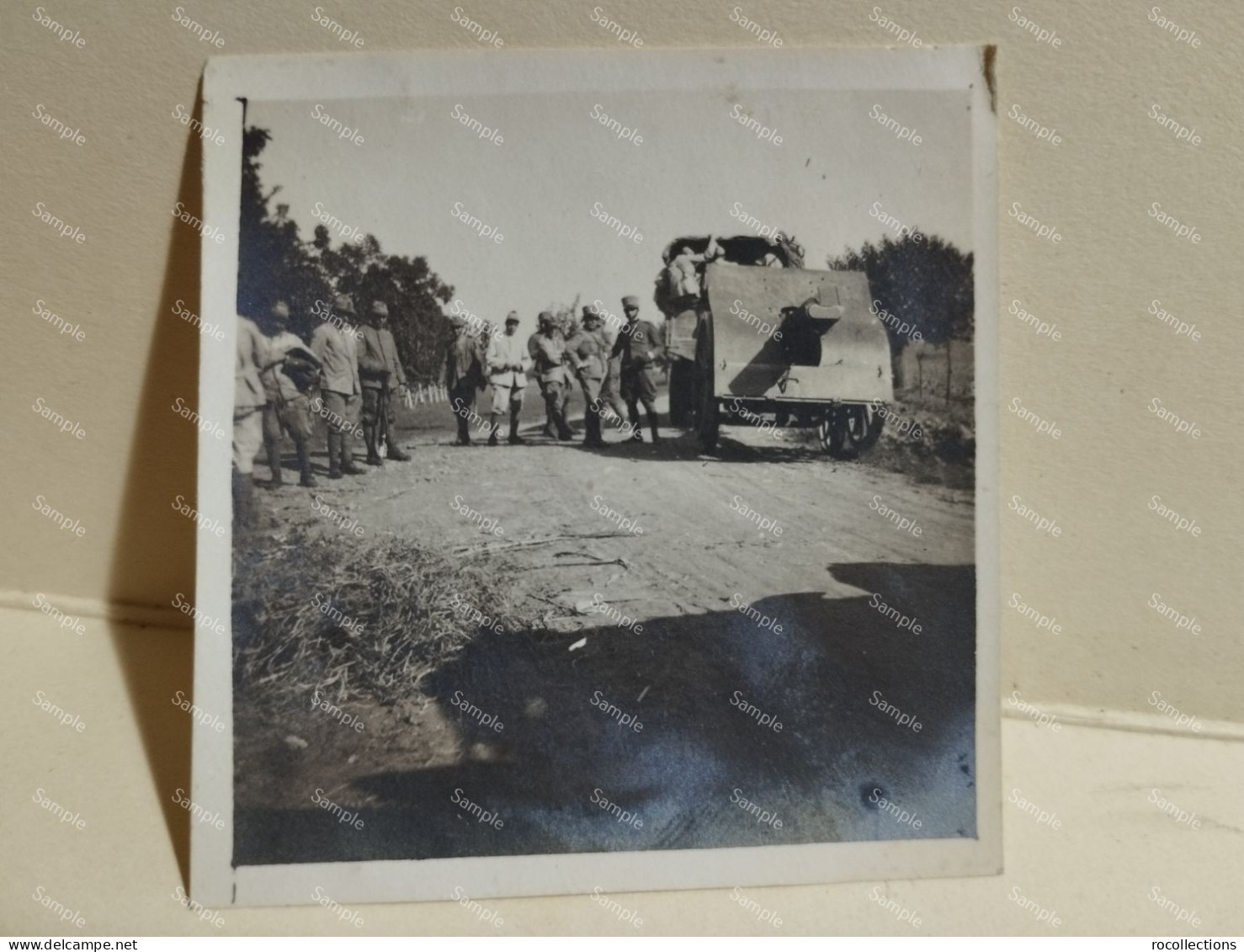 Italy  Photo Italia Foto Da Identificare. Military Tank ? Carro Armato Militari - Europa