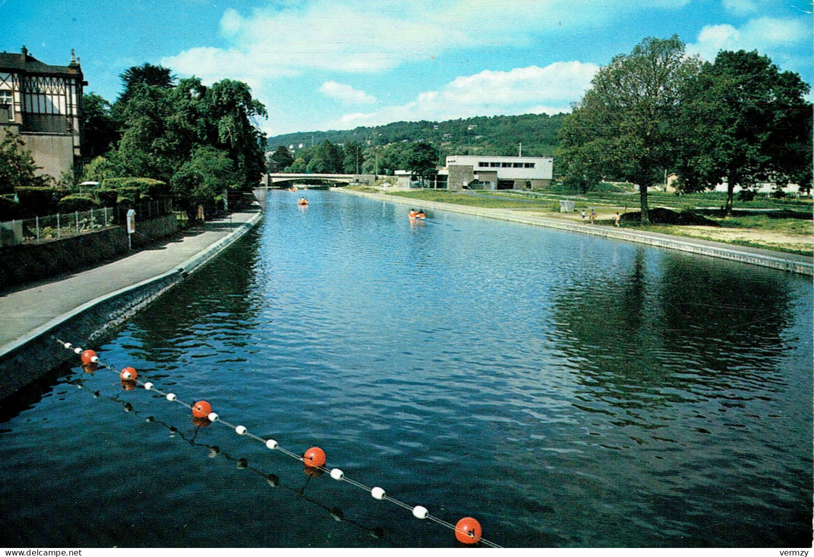 BARVAUX-sur-OURTHE : Le Plan D'eau - Durbuy