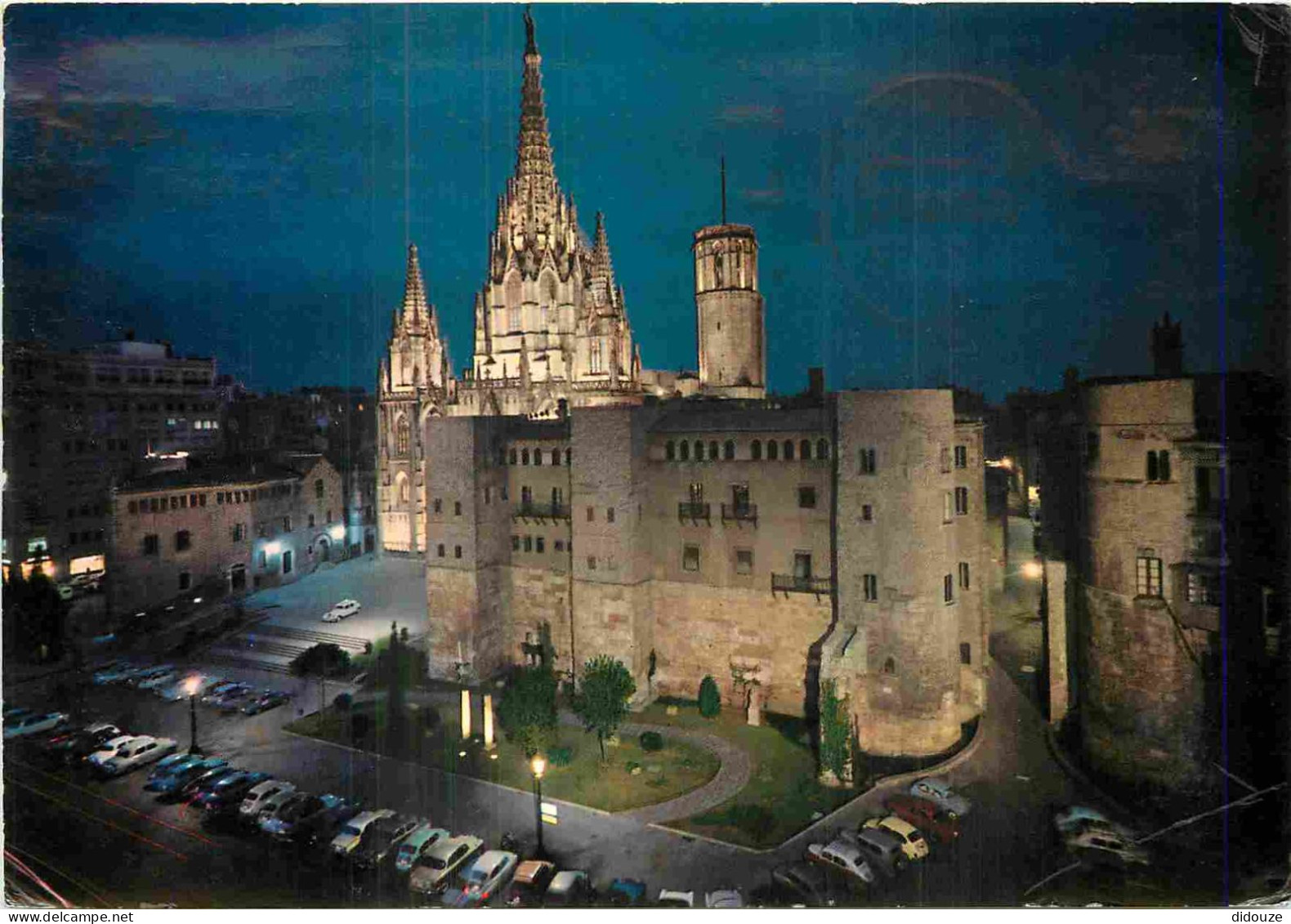Espagne - Espana - Cataluna - Barcelona - Catedral Y Murallas Romanas - Vista Nocturna - Vue De Nuit - Cathédrale - CPM  - Barcelona