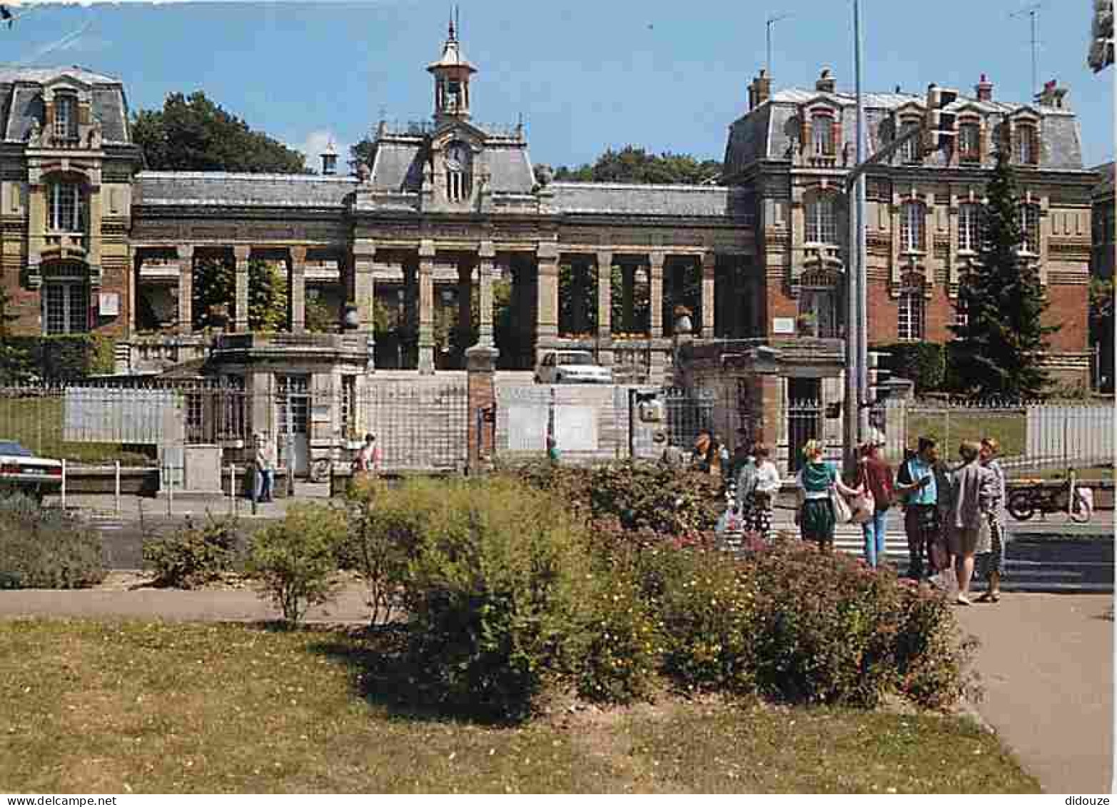 60 - Beauvais - Lycée Félix Faure - Automobiles - Flamme Postale - CPM - Voir Scans Recto-Verso - Beauvais