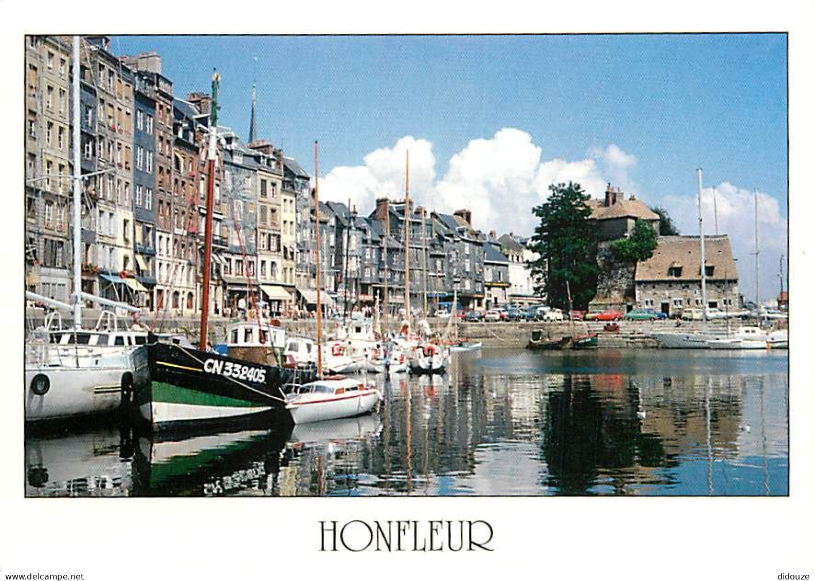 14 - Honfleur - Le Vieux Bassin. Les Façades Typiques Du Quai Sainte-Catherine Et La Lieutenance - Bateaux - Carte Neuve - Honfleur