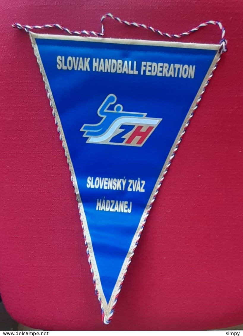 Captain Pennant SLOVAKIA Handball Federation Size 23x33cm - Handbal