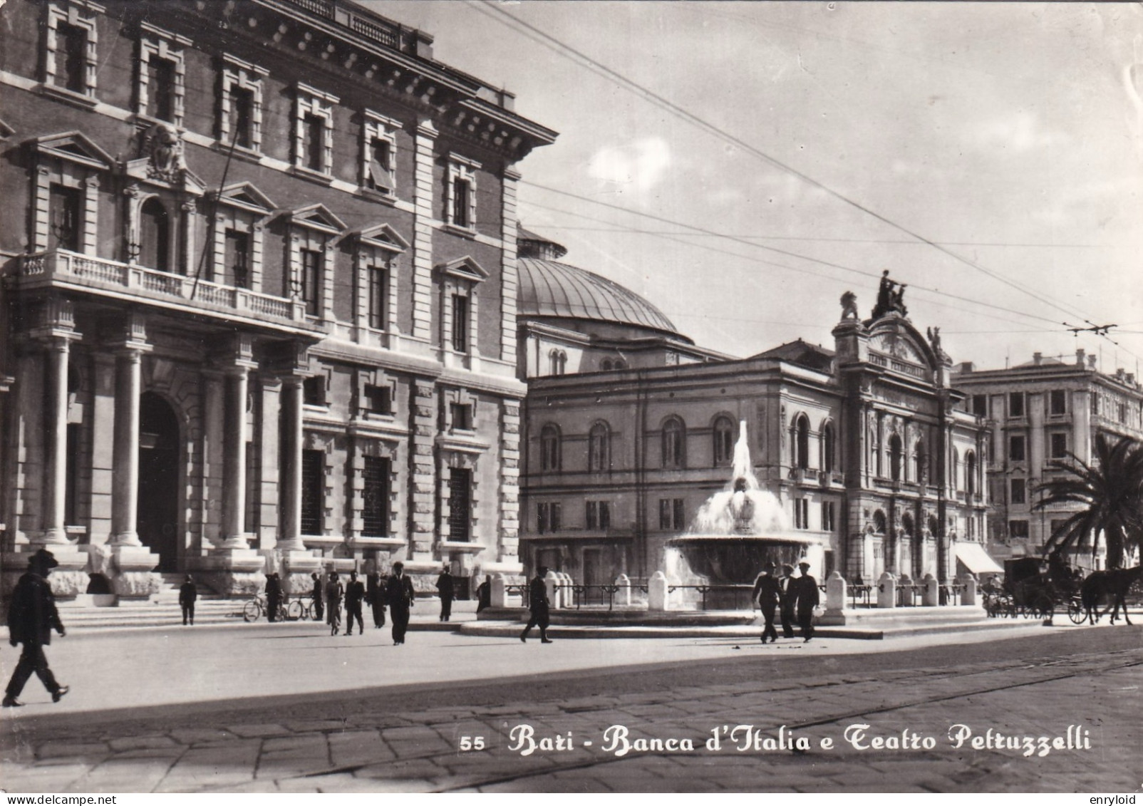 Bari Banca D'Italia Teatro Petruzzelli - Bari