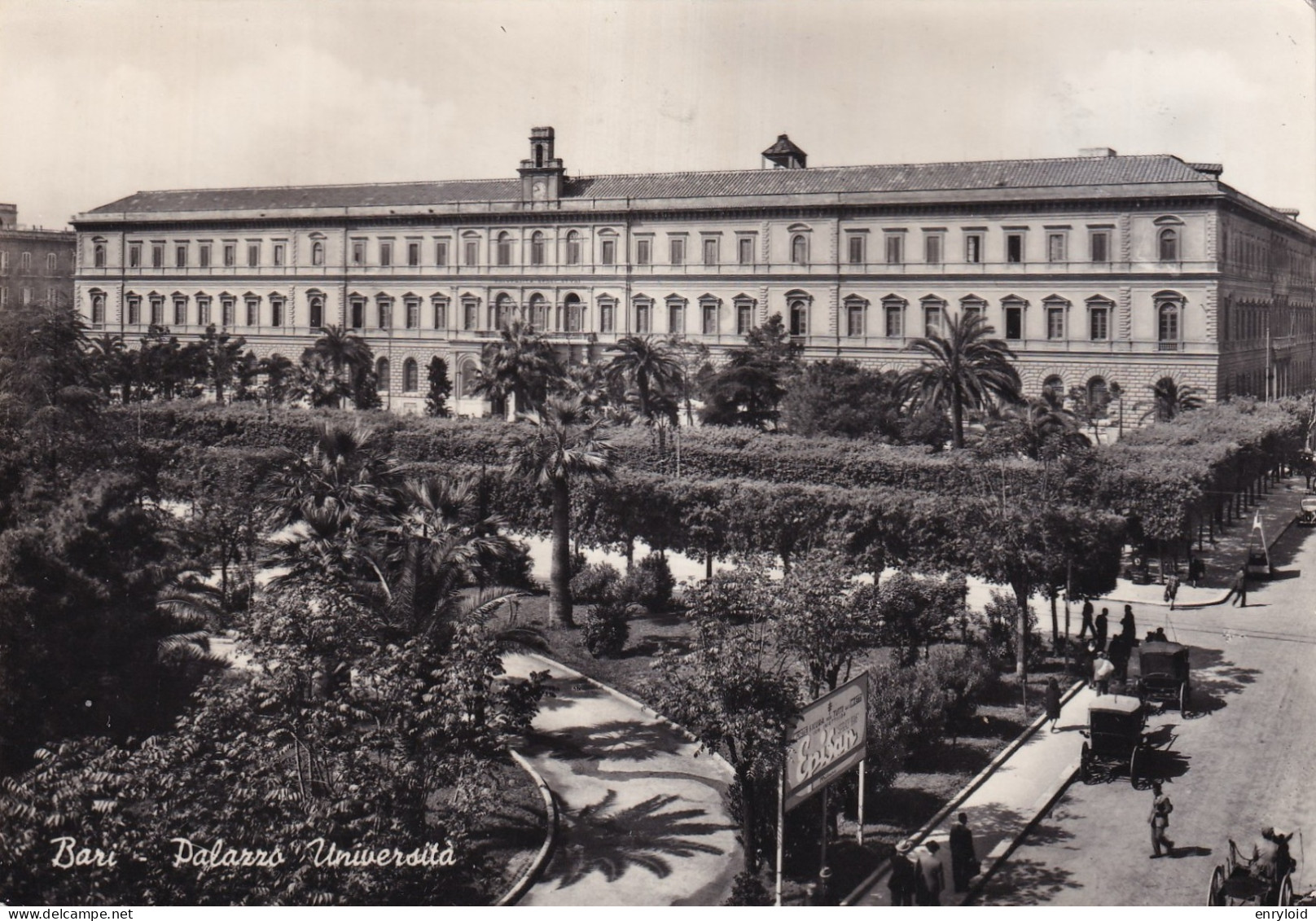 Bari Palazzo Università - Bari