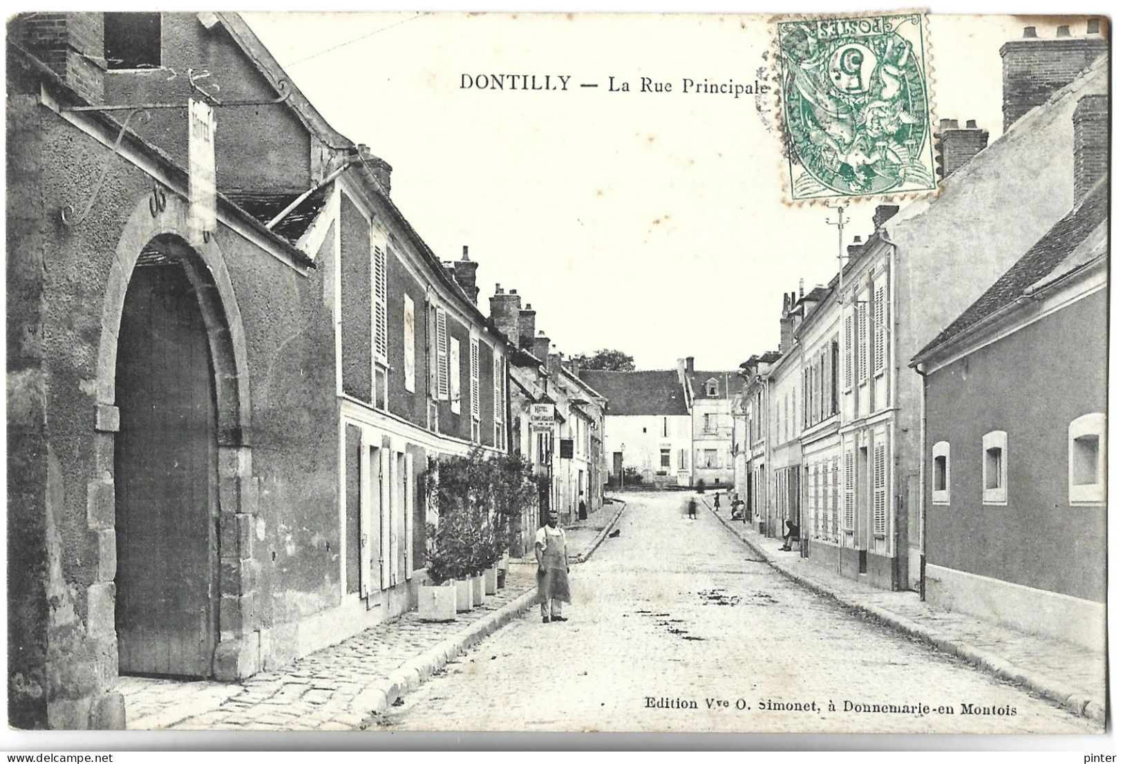 DONNEMARIE DONTILLY - La Rue Principale - Donnemarie Dontilly
