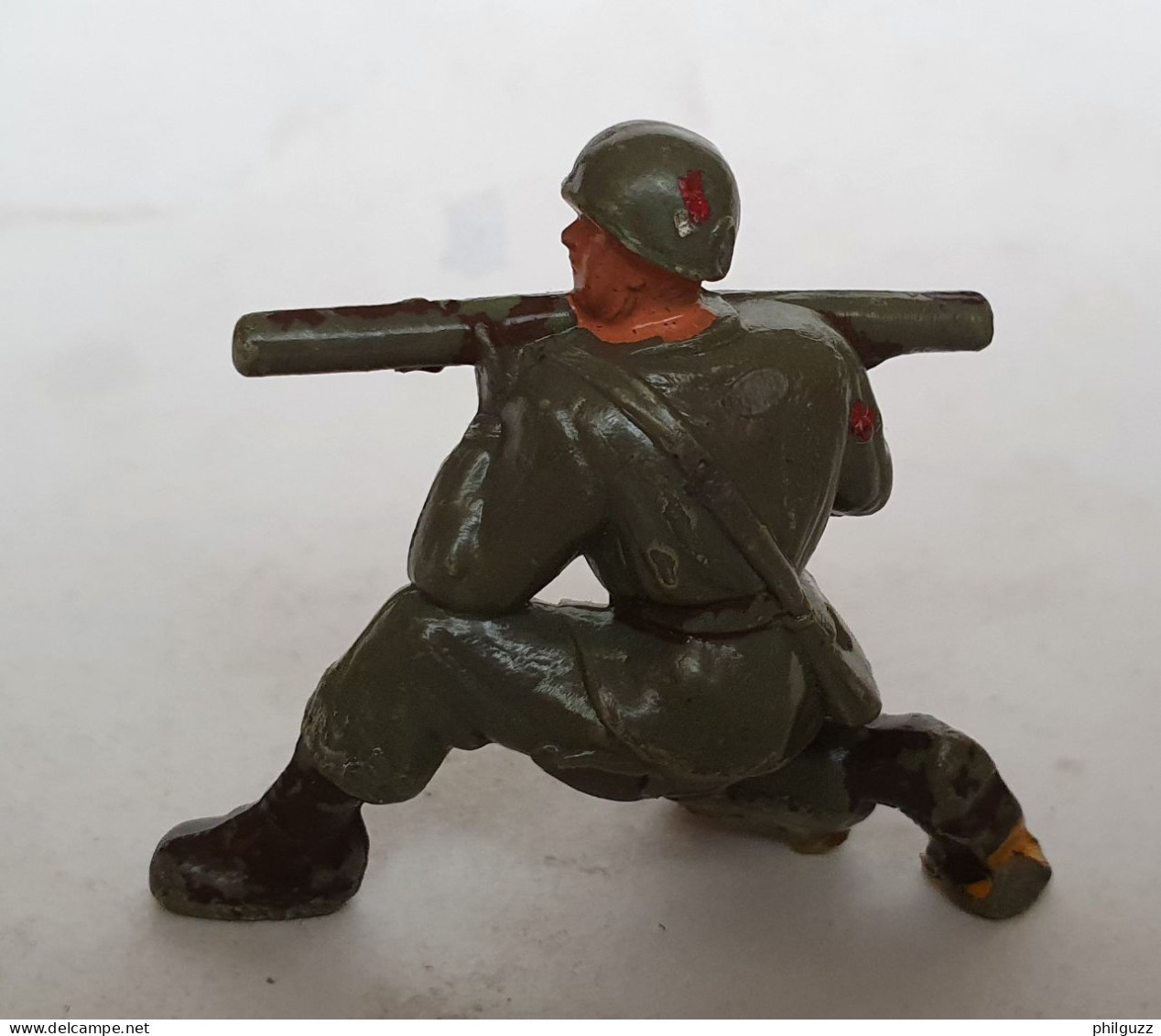 Figurine Guilbert ARMEE MODERNE SOLDAT BAZOOKA 1 60's Pas Starlux Clairet Cyrno (2) - Militares